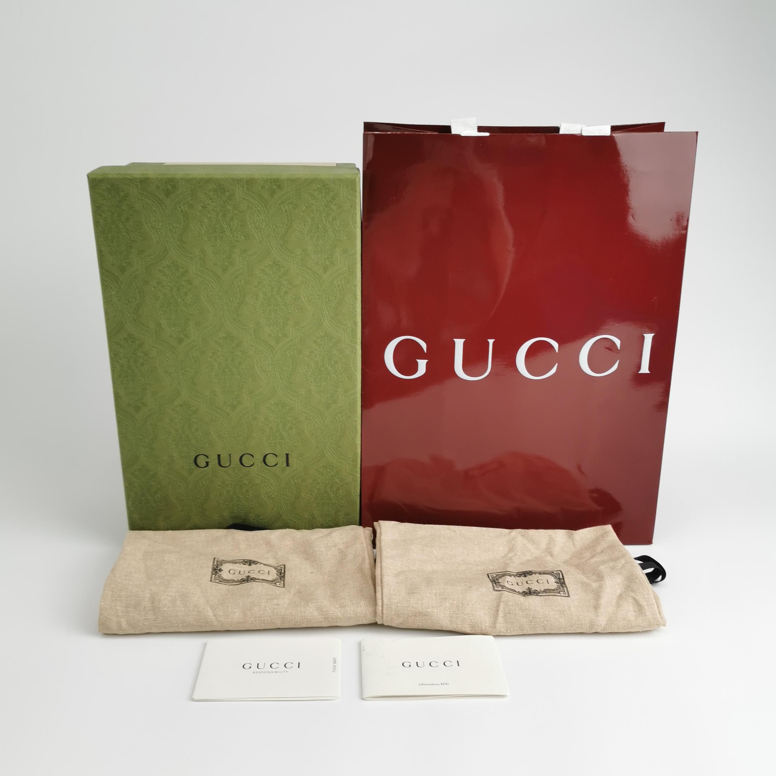 Gucci Gucci Women 6-5 Flats Size US 6.5 / IT 36.5 - 6 Thumbnail