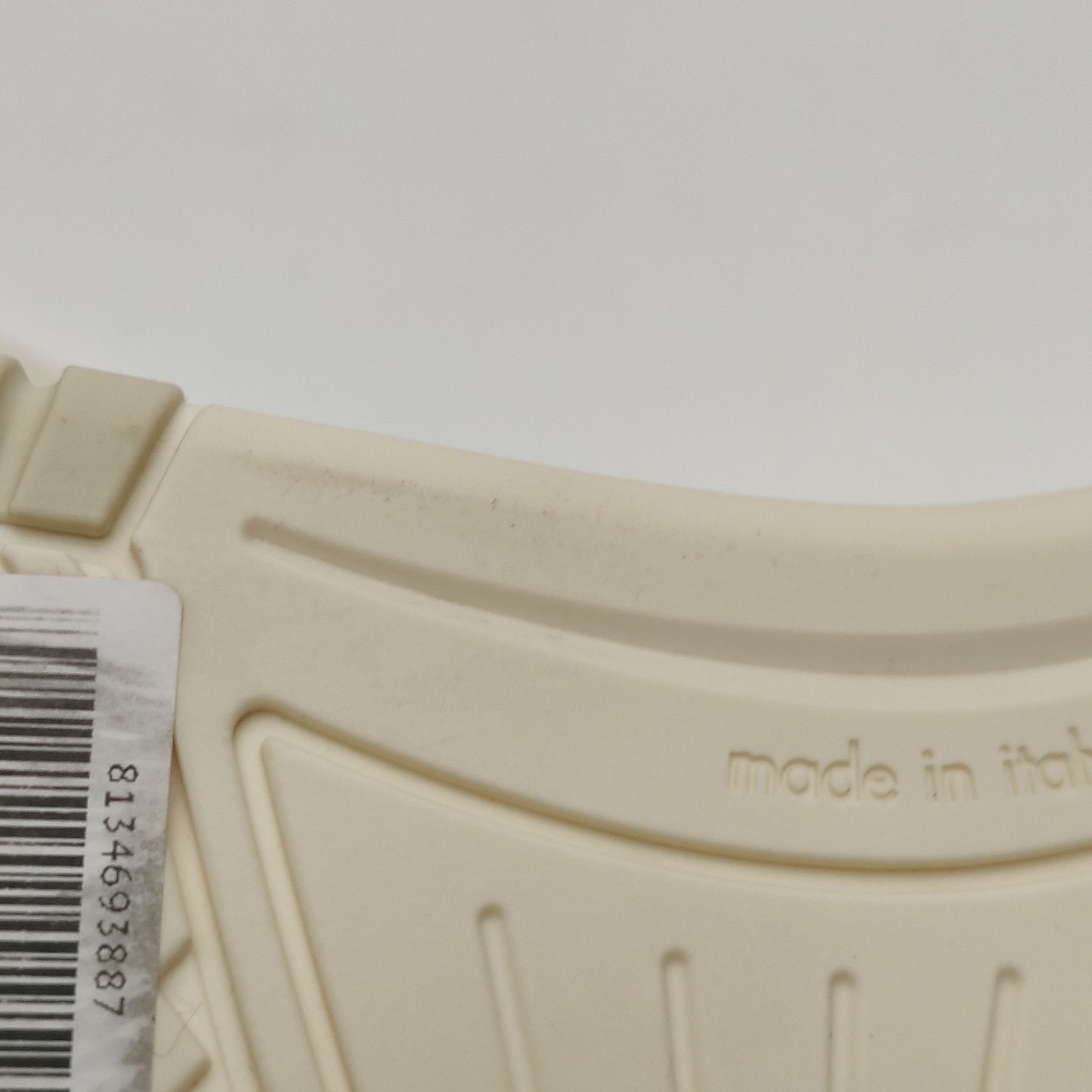 Gucci Gucci Women 6-5 Lowtop Sneakers Size US 6.5 / IT 36.5 - 9 Thumbnail