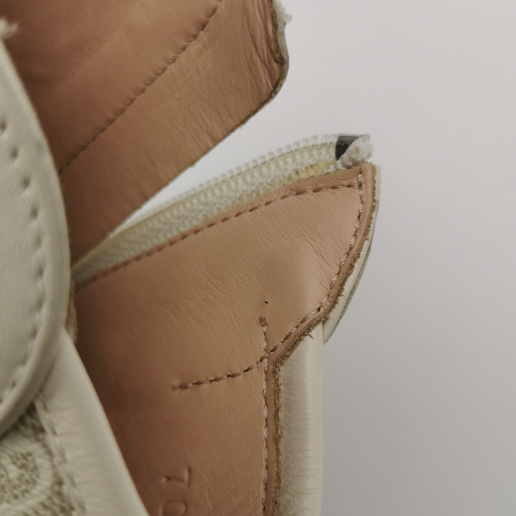 Gucci Gucci Women 8-5 Boots Size US 8.5 / IT 38.5 - 13 Thumbnail