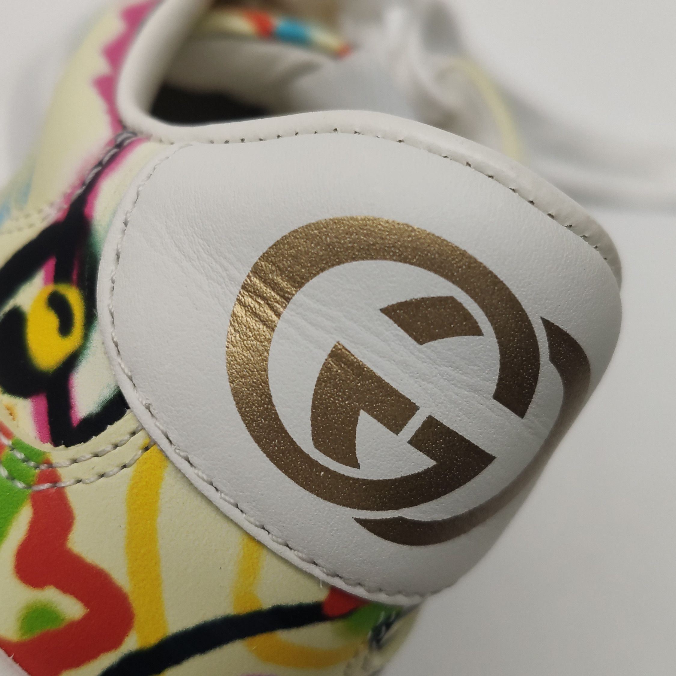 Gucci Gucci Women 7-5 Lowtop Sneakers Size US 7.5 / IT 37.5 - 13 Thumbnail