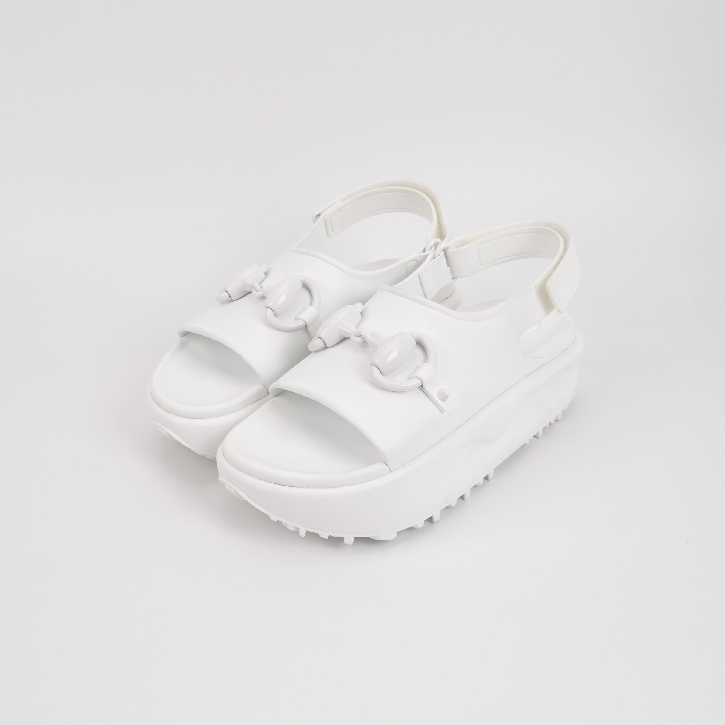 Gucci Gucci Women 5 Sandals Size US 5 / IT 35 - 2 Thumbnail