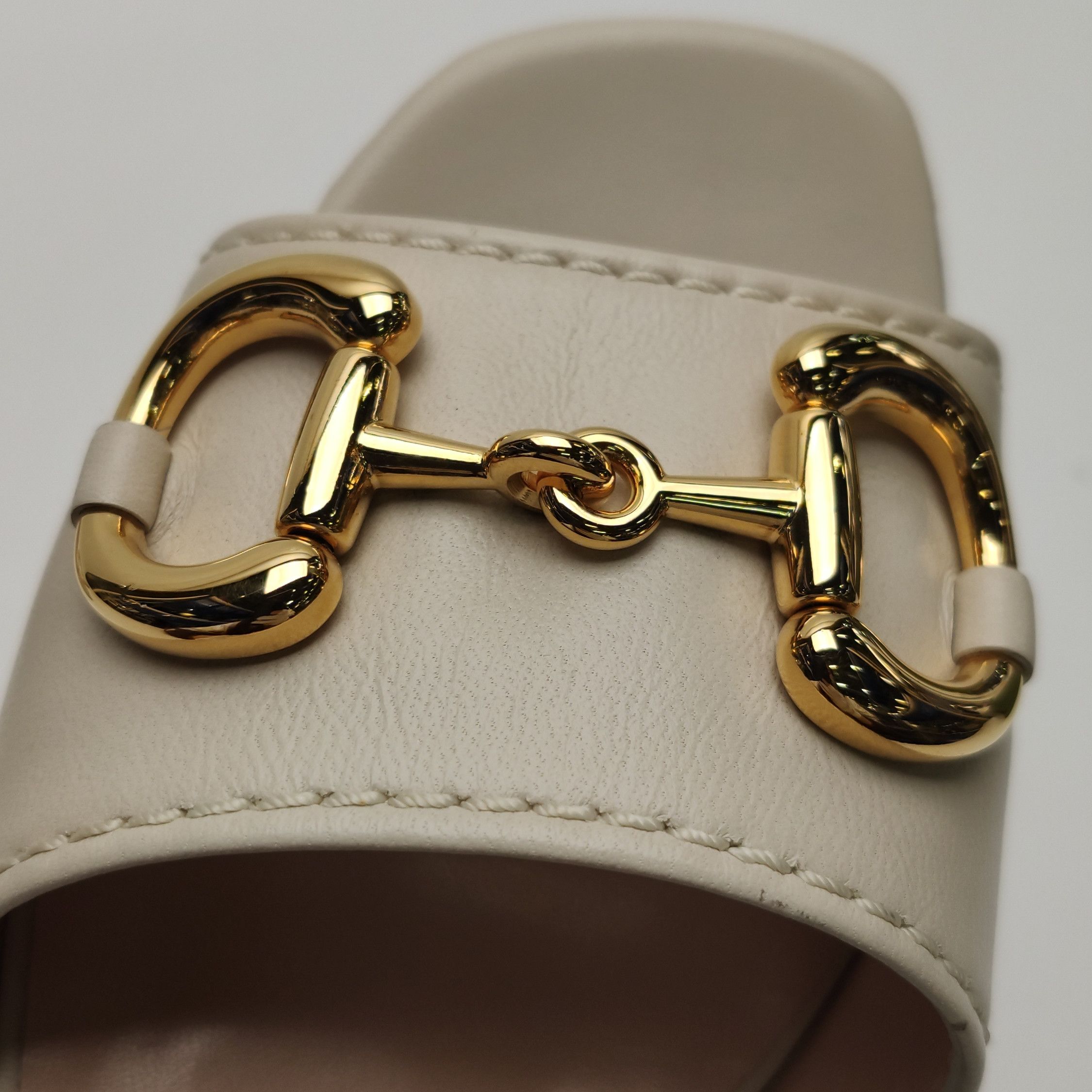 Gucci Gucci Women 6-5 Sandals Size US 6.5 / IT 36.5 - 18 Thumbnail