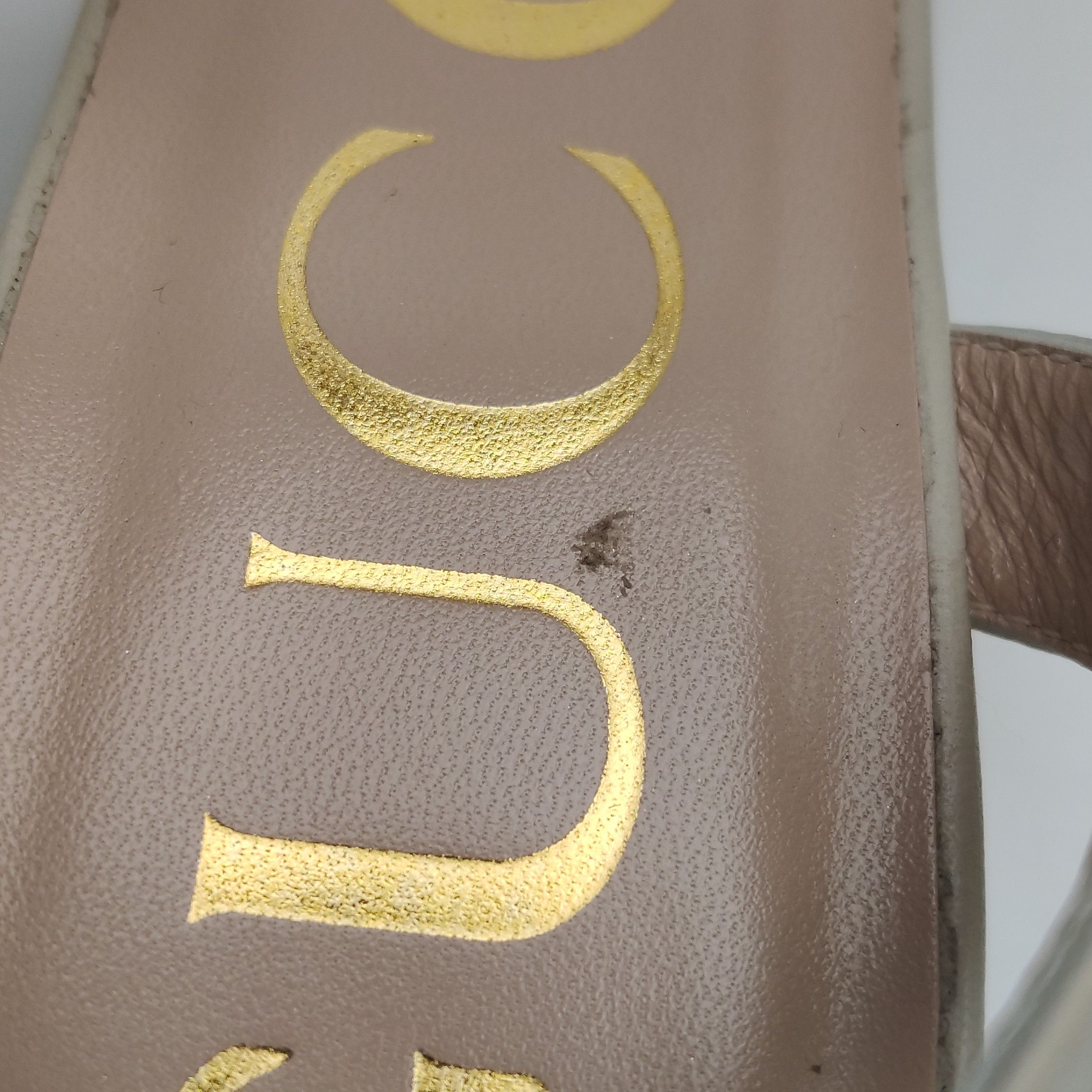 Gucci Gucci Women 6-5 Sandals Size US 6.5 / IT 36.5 - 14 Thumbnail