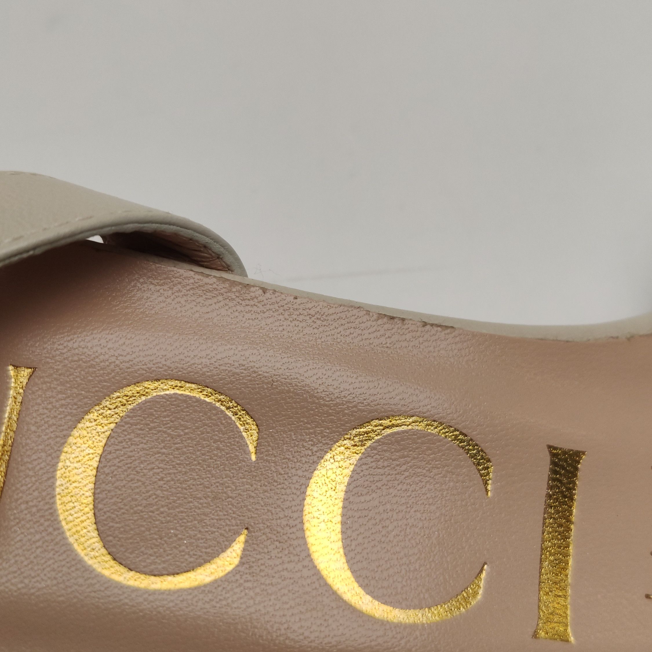 Gucci Gucci Women 6-5 Sandals Size US 6.5 / IT 36.5 - 12 Thumbnail