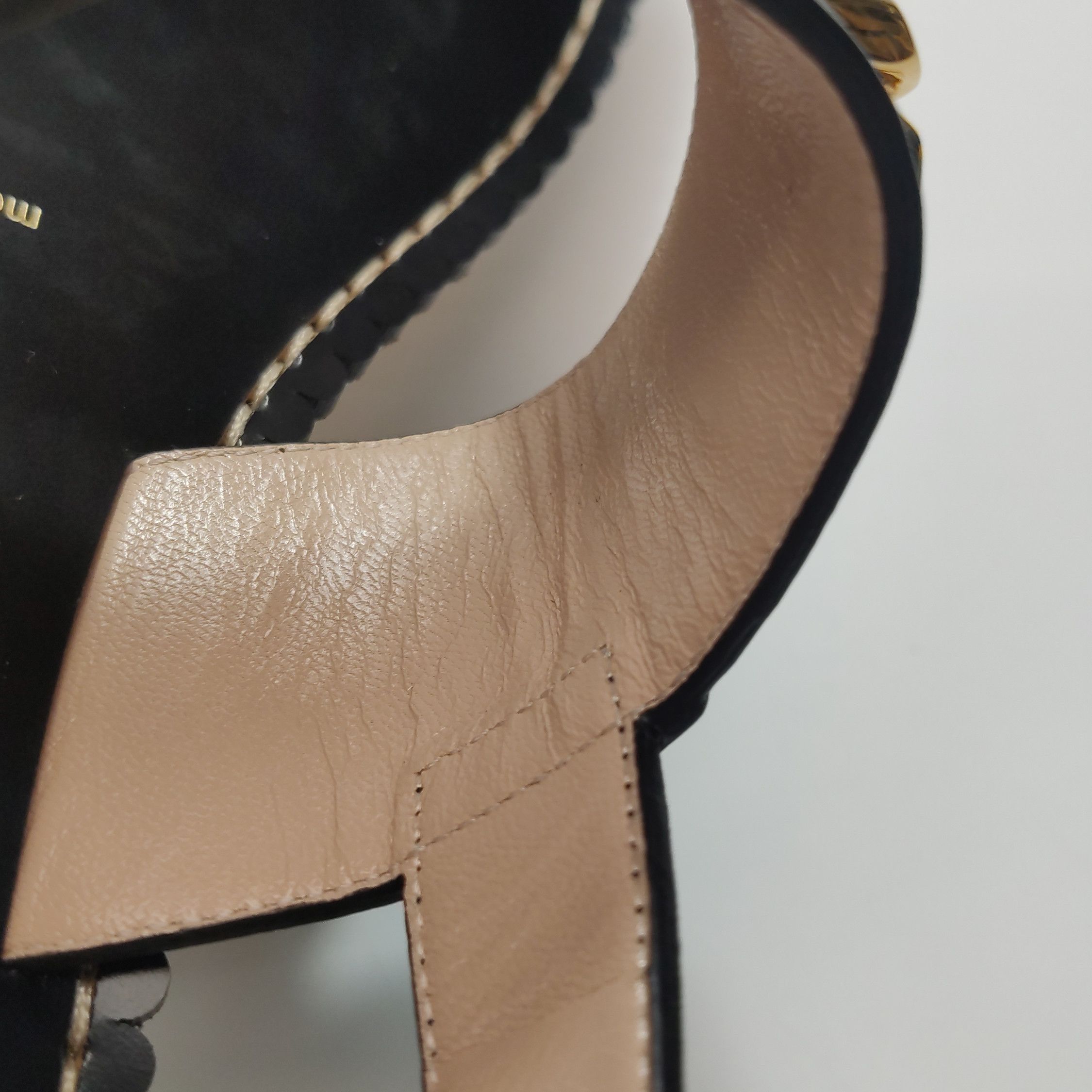 Gucci Gucci Women 7 Sandals Size US 7 / IT 37 - 15 Thumbnail