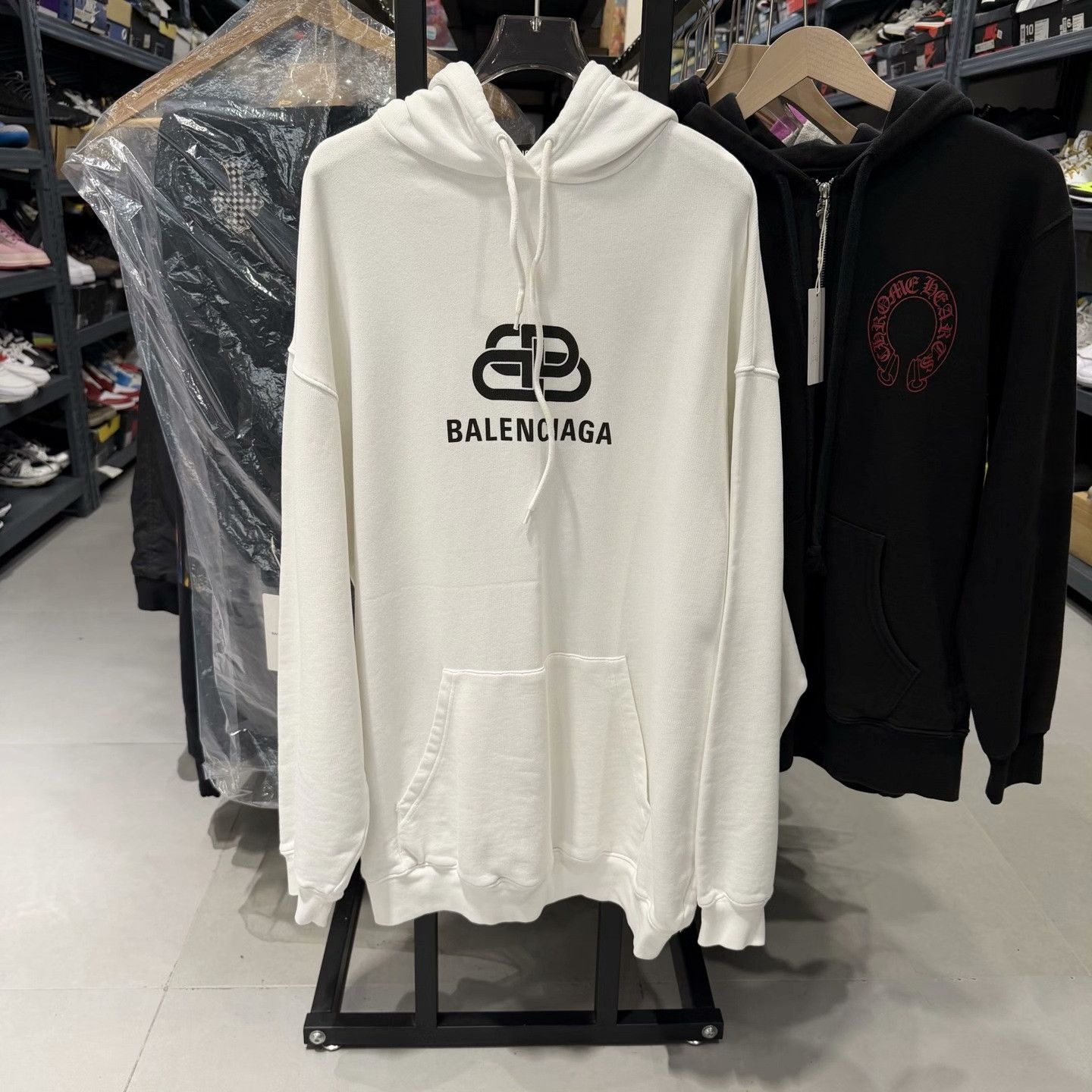 Balenciaga Balenciaga Logo Print Hoodie Size M Size US M / EU 48-50 / 2 - 2 Thumbnail