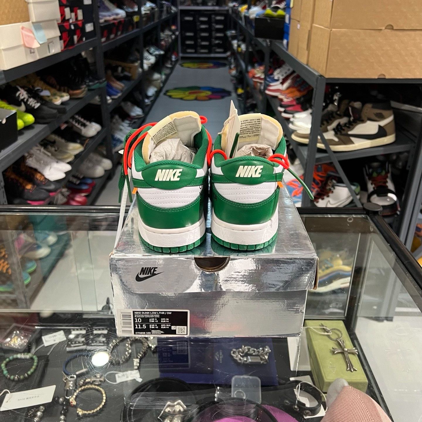 Nike Nike x Off-White Dunk Low Pine Green Size 10 Size US 10 / EU 43 - 4 Thumbnail