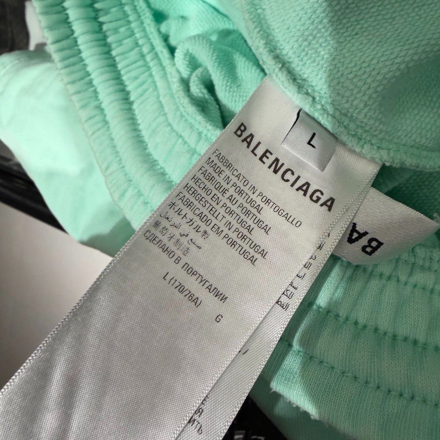 Balenciaga Balenciaga Logo Embroidered Sweat Shorts Size L Size US 34 / EU 50 - 9 Thumbnail