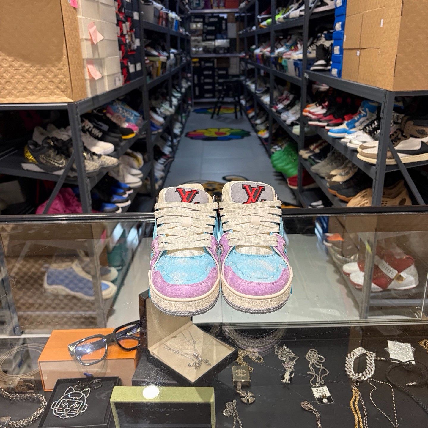 Louis Vuitton Louis Vuitton Trainer Macaron Low-Top Sneakers Size 36.5 Size US 6.5 / IT 36.5 - 3 Thumbnail