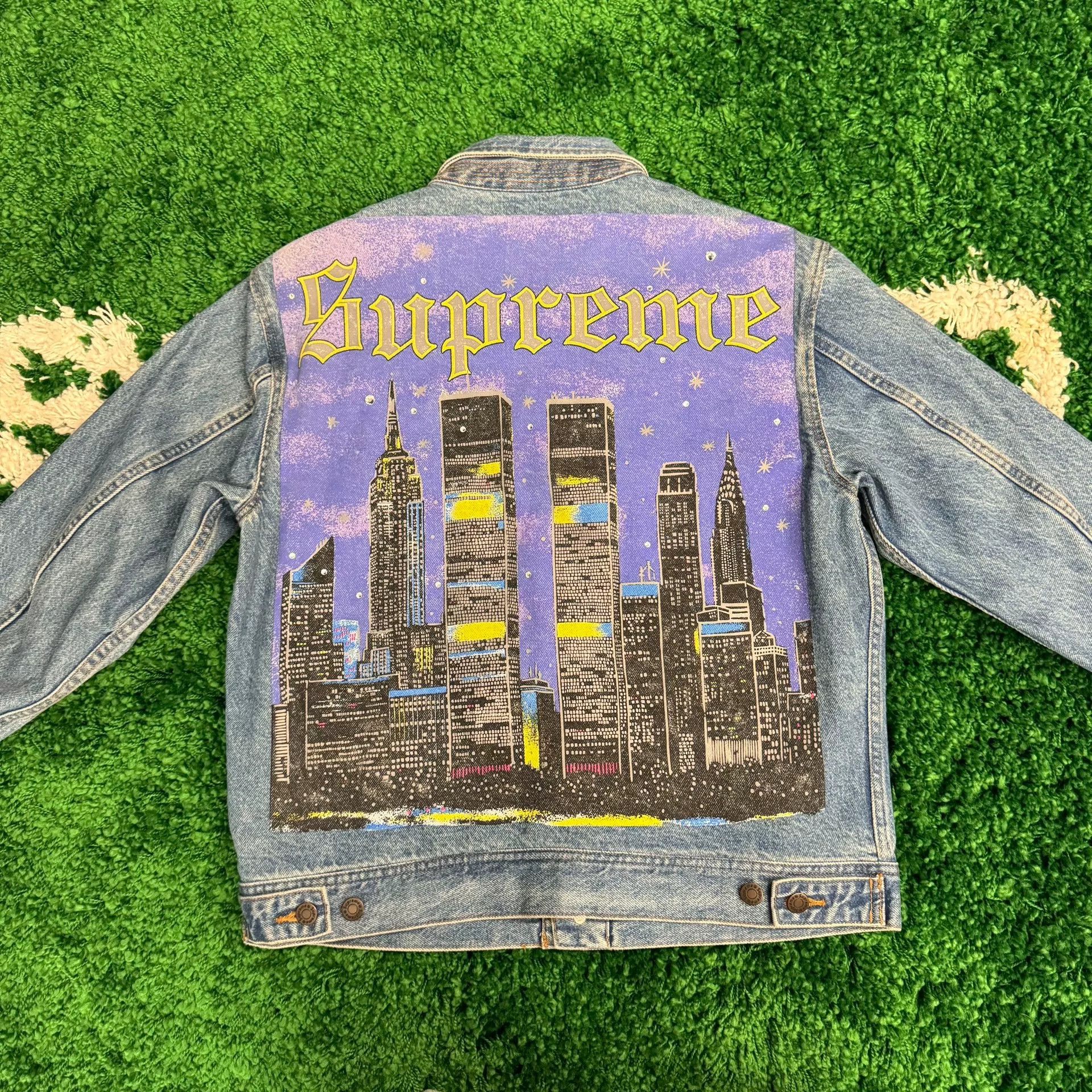 Supreme Supreme NYC Skyline Denim Jacket Size S Size US S / EU 44-46 / 1 - 3 Thumbnail