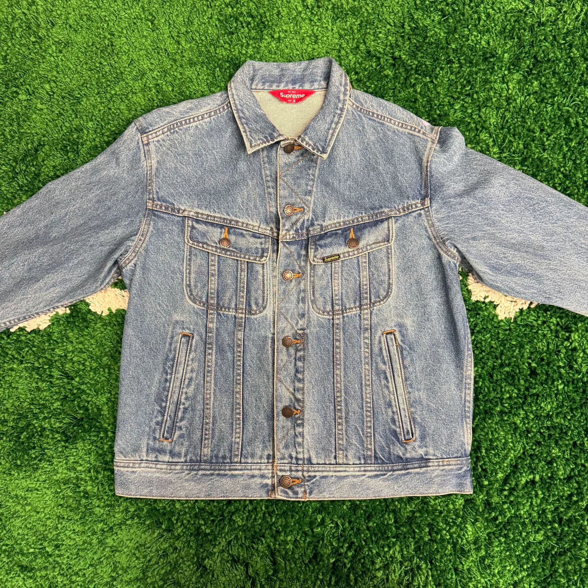 Supreme Supreme NYC Skyline Denim Jacket Size S Size US S / EU 44-46 / 1 - 2 Thumbnail