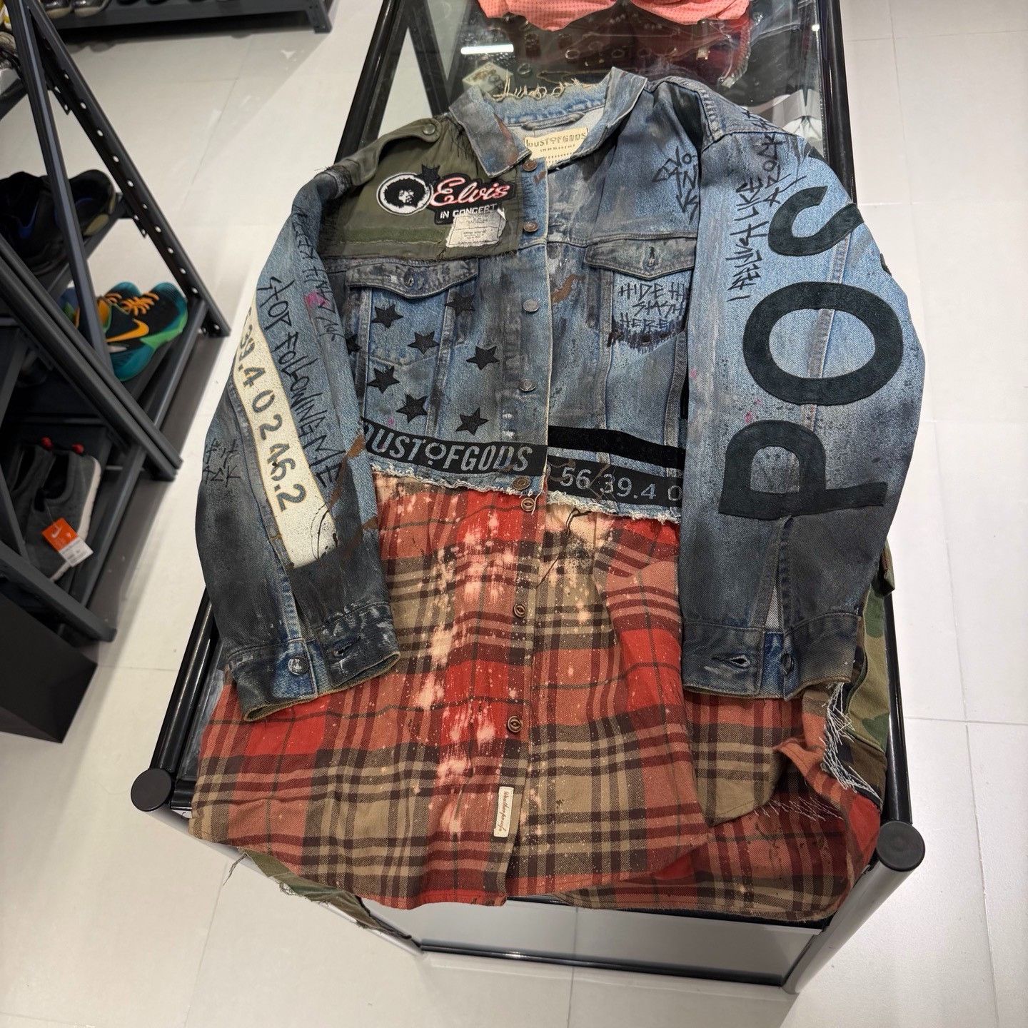 DUST Dust of Gods Patchwork Denim Jacket XL Size US XL / EU 56 / 4 - 2 Thumbnail