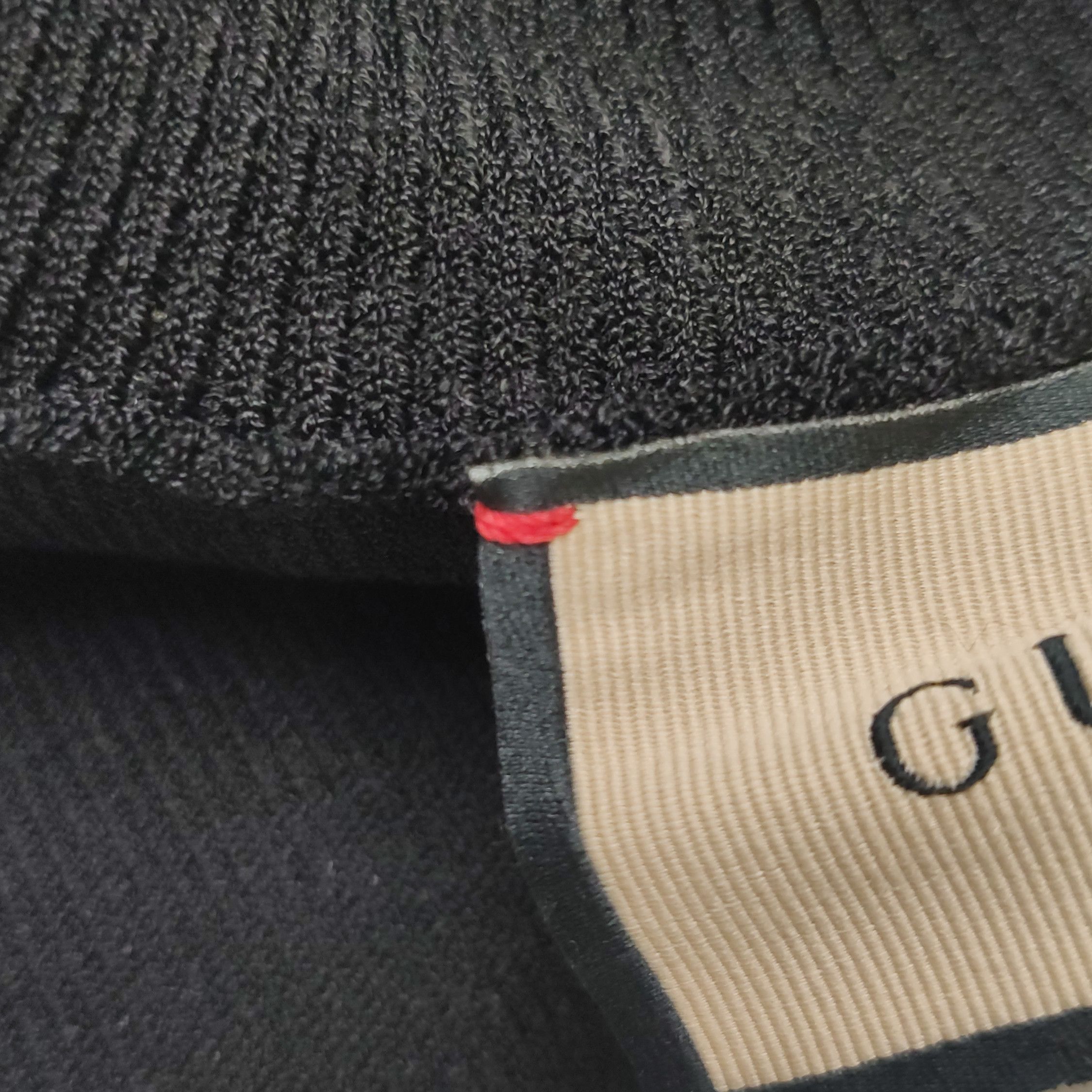 Gucci Gucci Logo Patch Sleeveless Turtleneck Size S Size S / US 4 / IT 40 - 11 Thumbnail