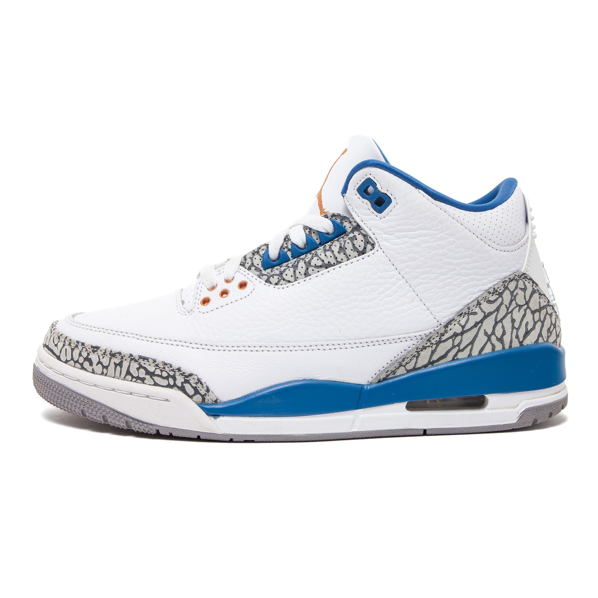 Nike 3 Retro Wizards Size US 8.5 / EU 41-42 - 2 Thumbnail