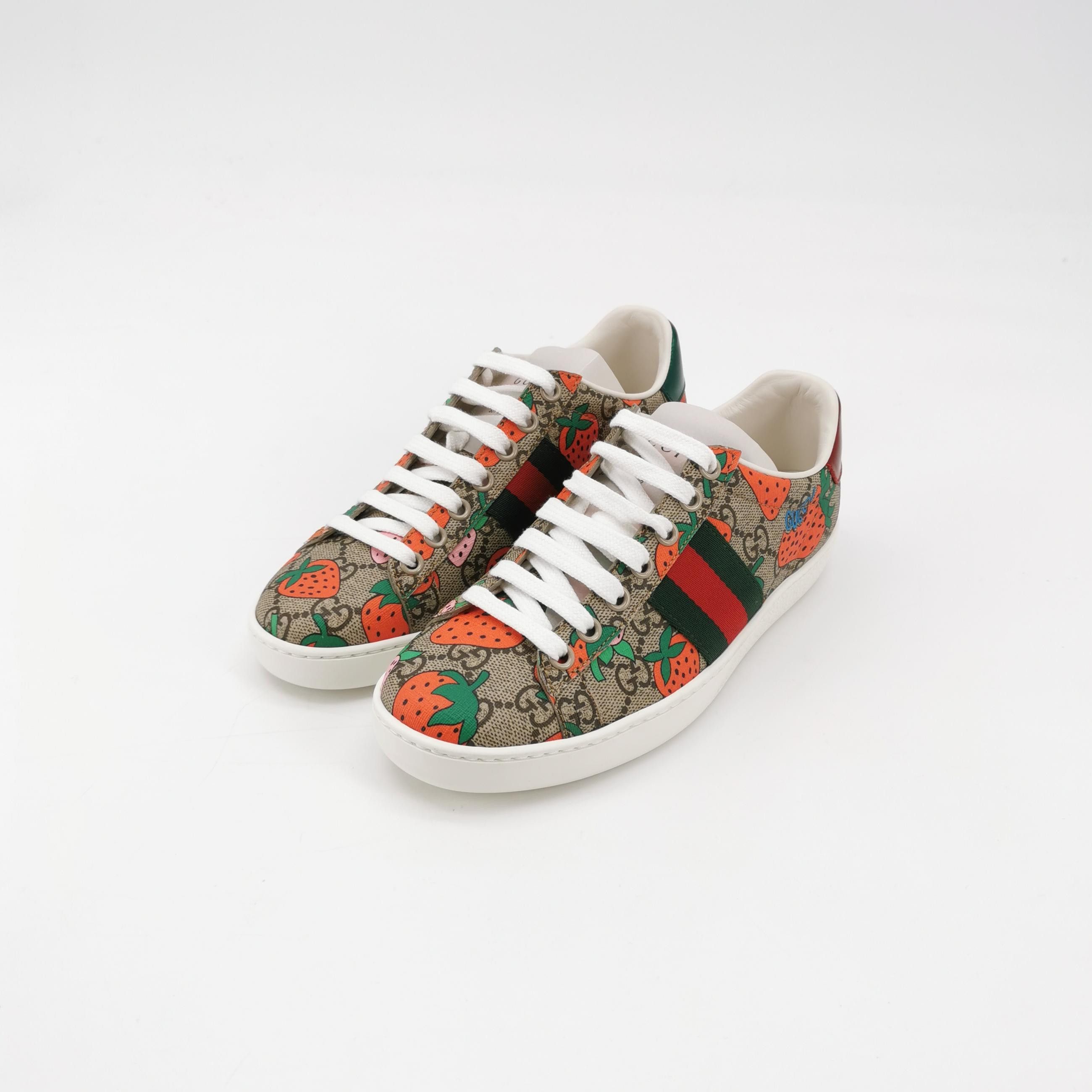 Gucci Gucci Women 5 Lowtop Sneakers Size US 5 / IT 35 - 2 Thumbnail