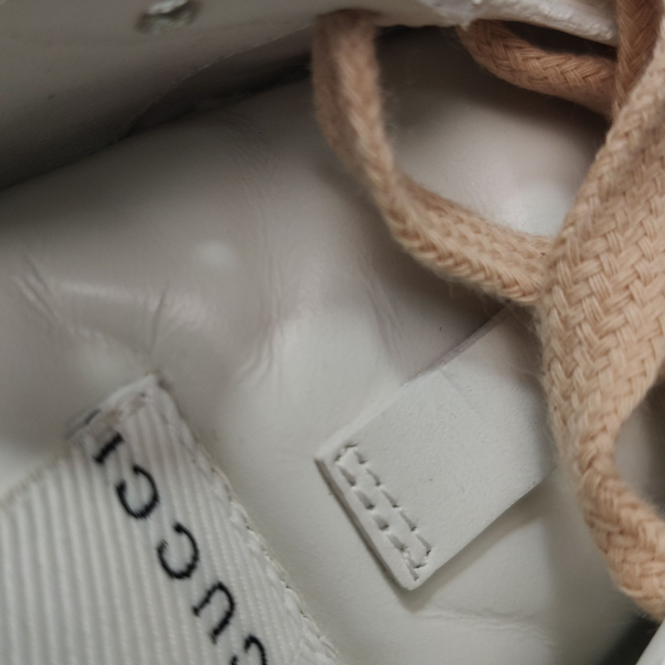 Gucci Gucci Women 5-5 Lowtop Sneakers Size US 5.5 / IT 35.5 - 13 Thumbnail