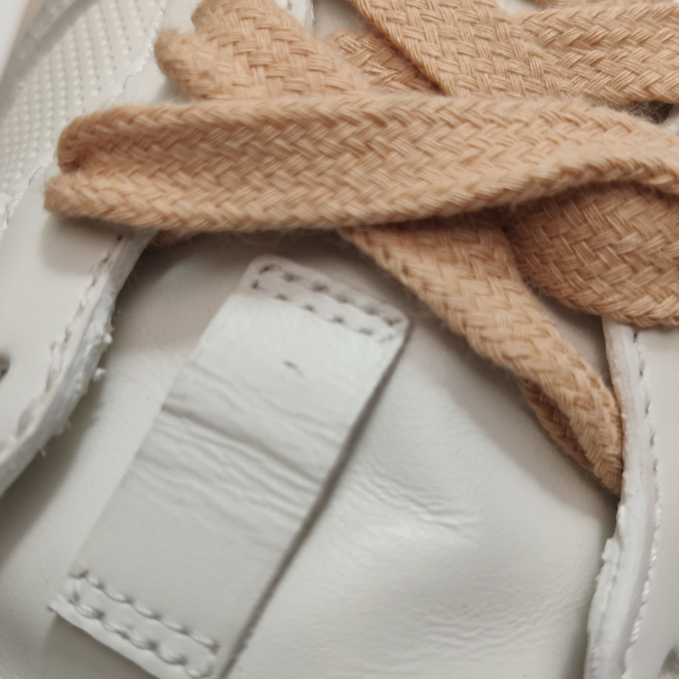 Gucci Gucci Women 5-5 Lowtop Sneakers Size US 5.5 / IT 35.5 - 8 Thumbnail