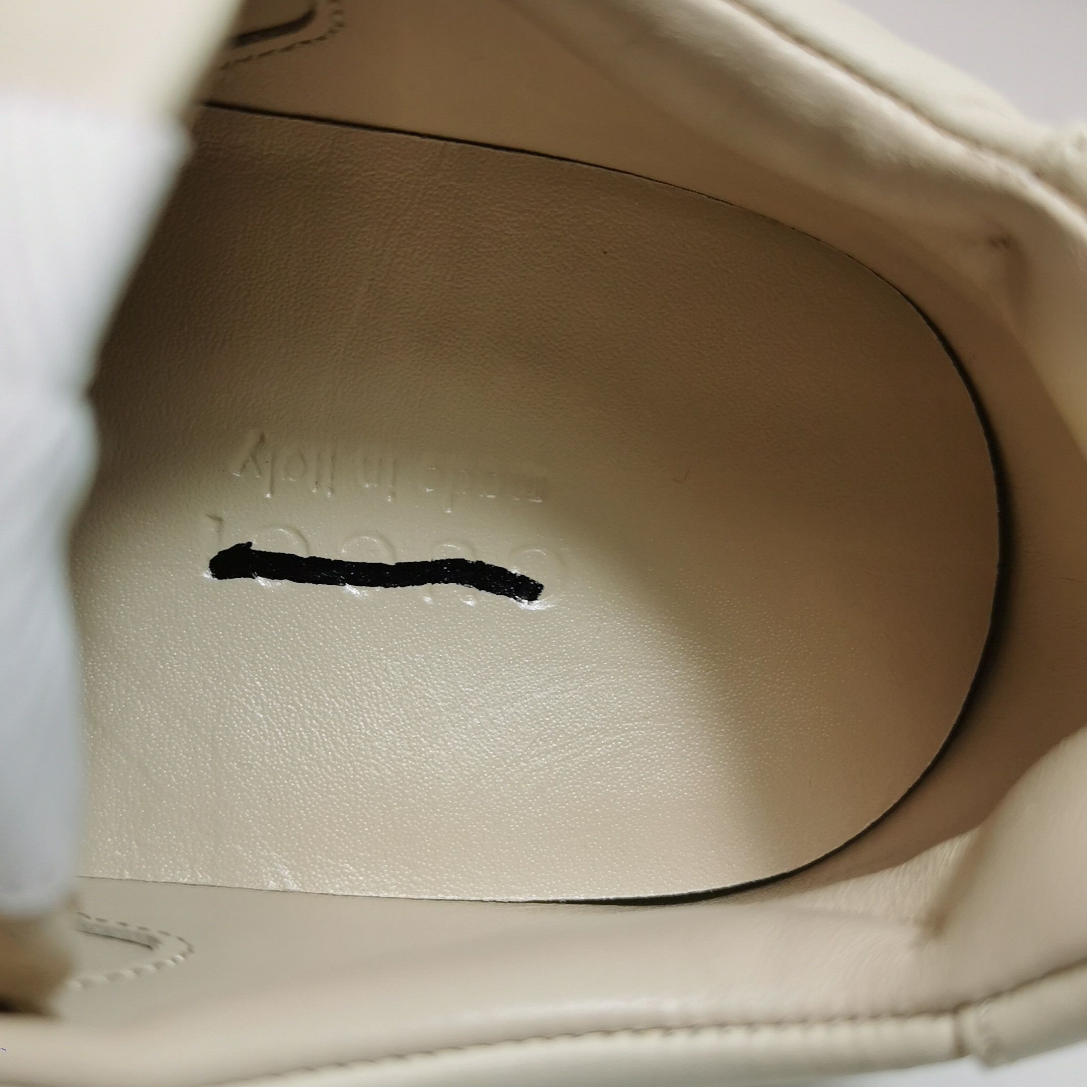 Gucci Gucci Women it_34 Lowtop Sneakers Size US 4 / IT 34 - 9 Thumbnail