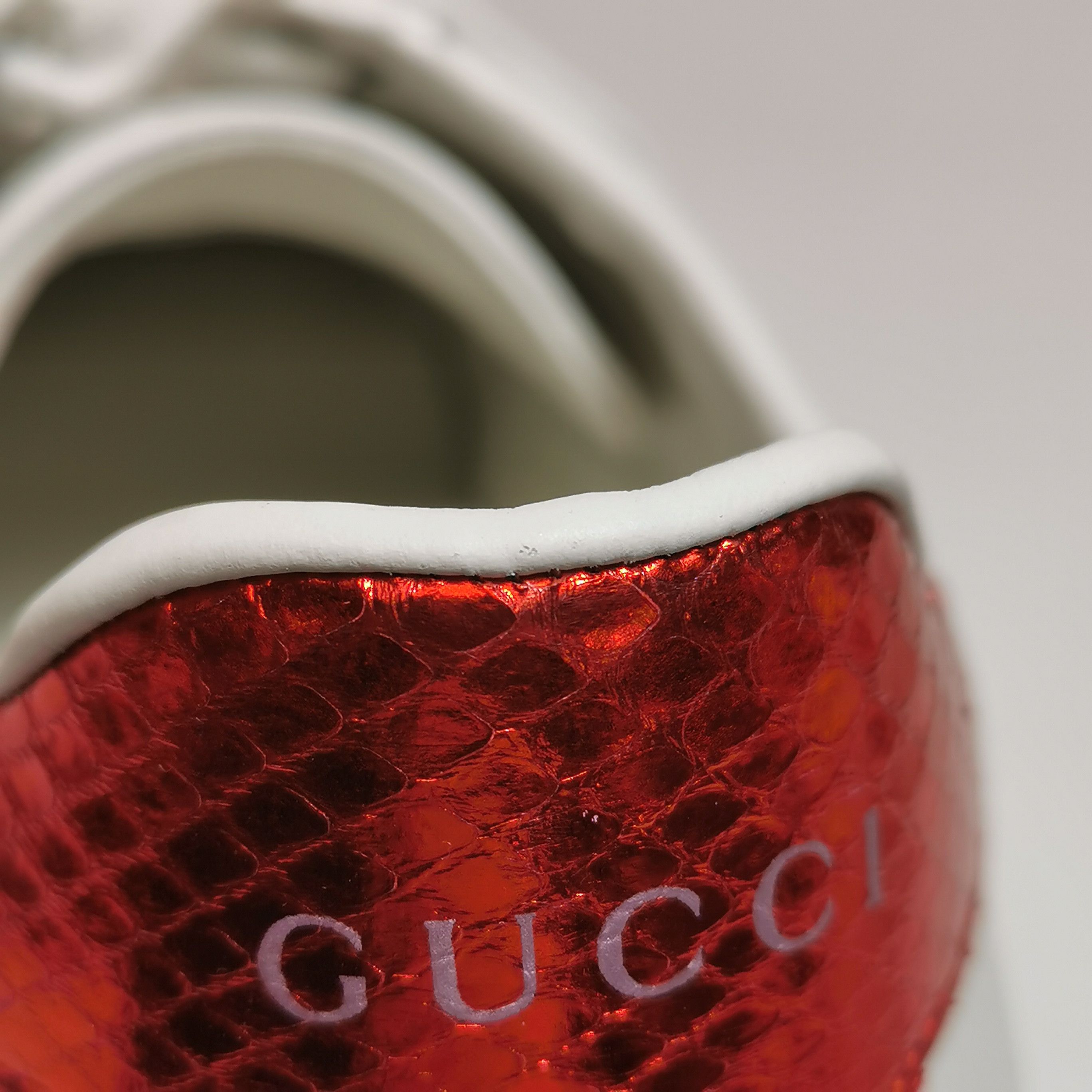 Gucci Gucci Women 5-5 Lowtop Sneakers Size US 5.5 / IT 35.5 - 10 Thumbnail