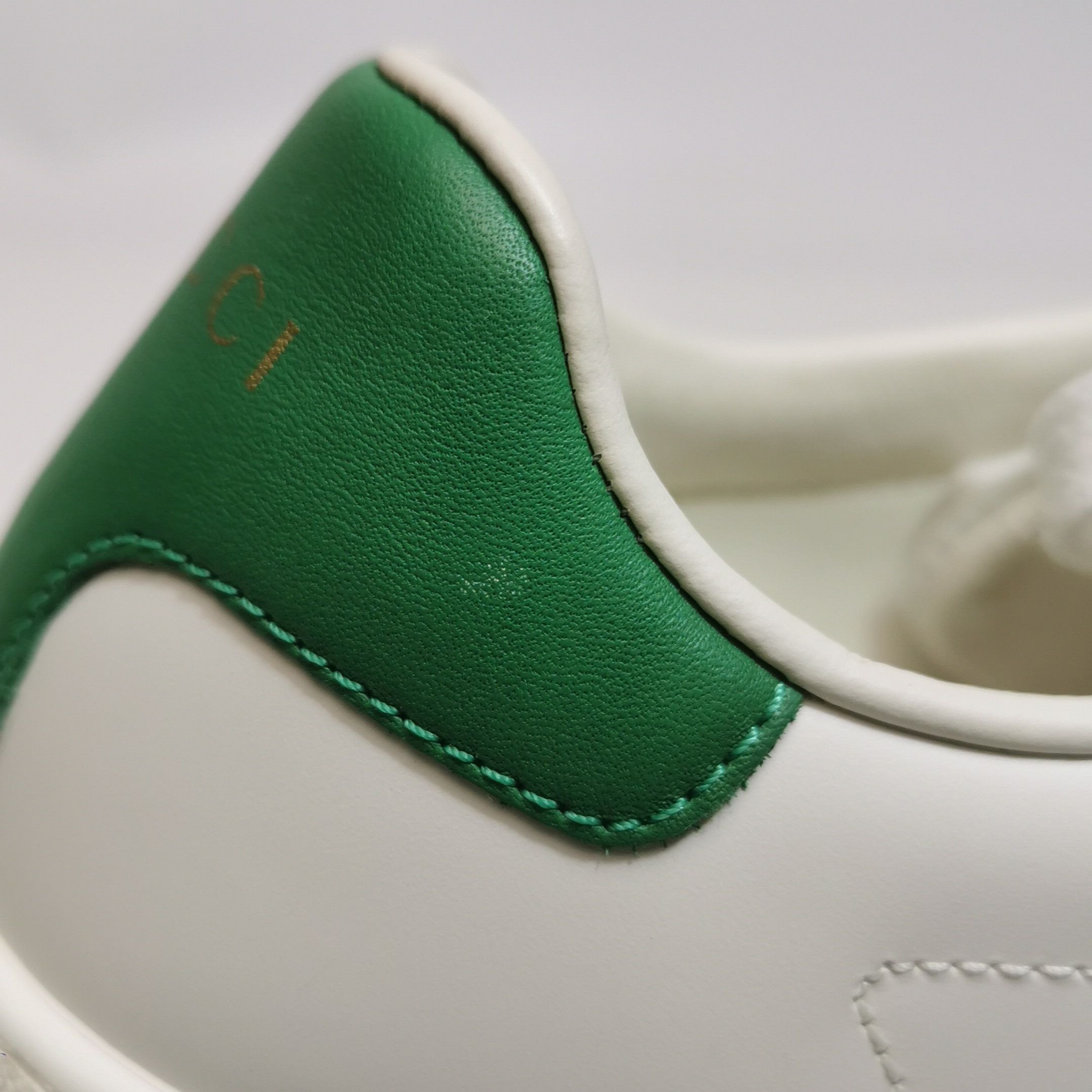 Gucci Gucci Women it_34 Lowtop Sneakers Size US 4 / IT 34 - 8 Thumbnail