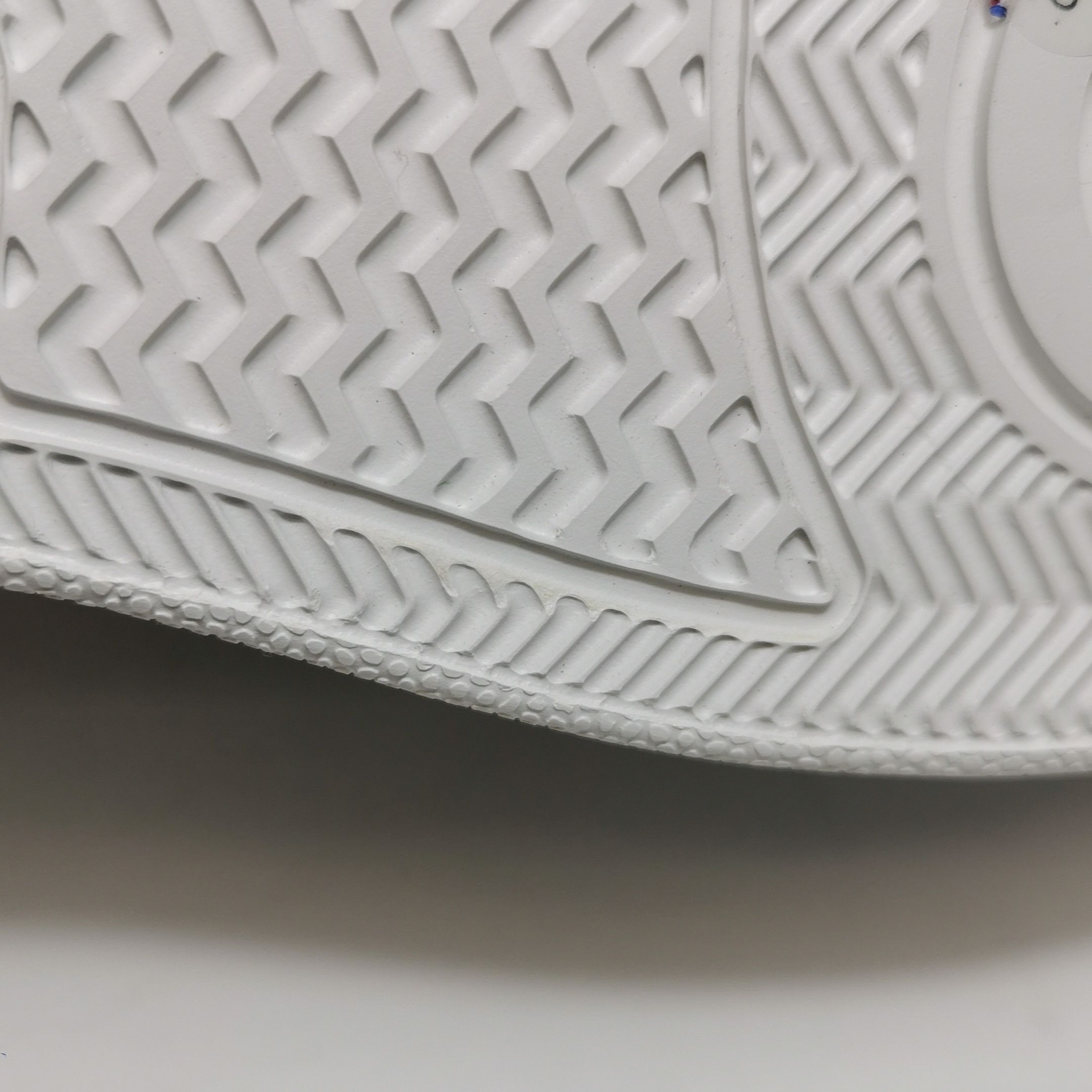 Gucci Gucci Women 5-5 Lowtop Sneakers Size US 5.5 / IT 35.5 - 10 Thumbnail
