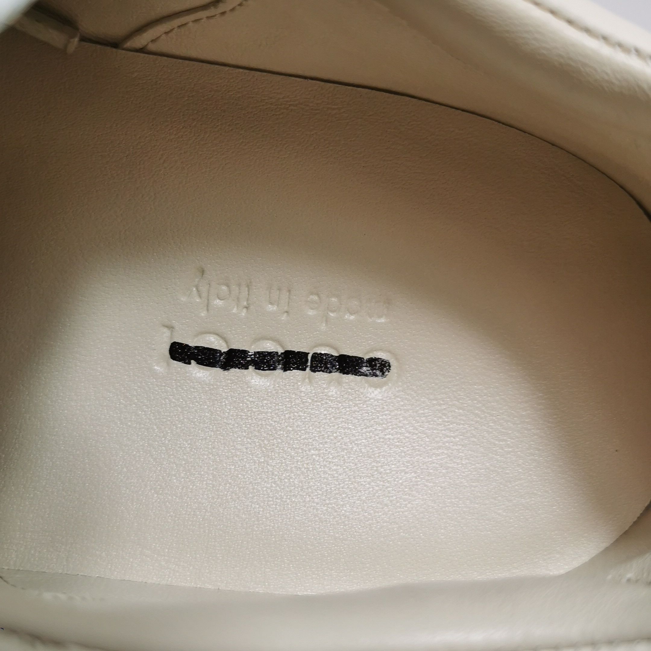Gucci Gucci Women it_34 Lowtop Sneakers Size US 4 / IT 34 - 13 Thumbnail