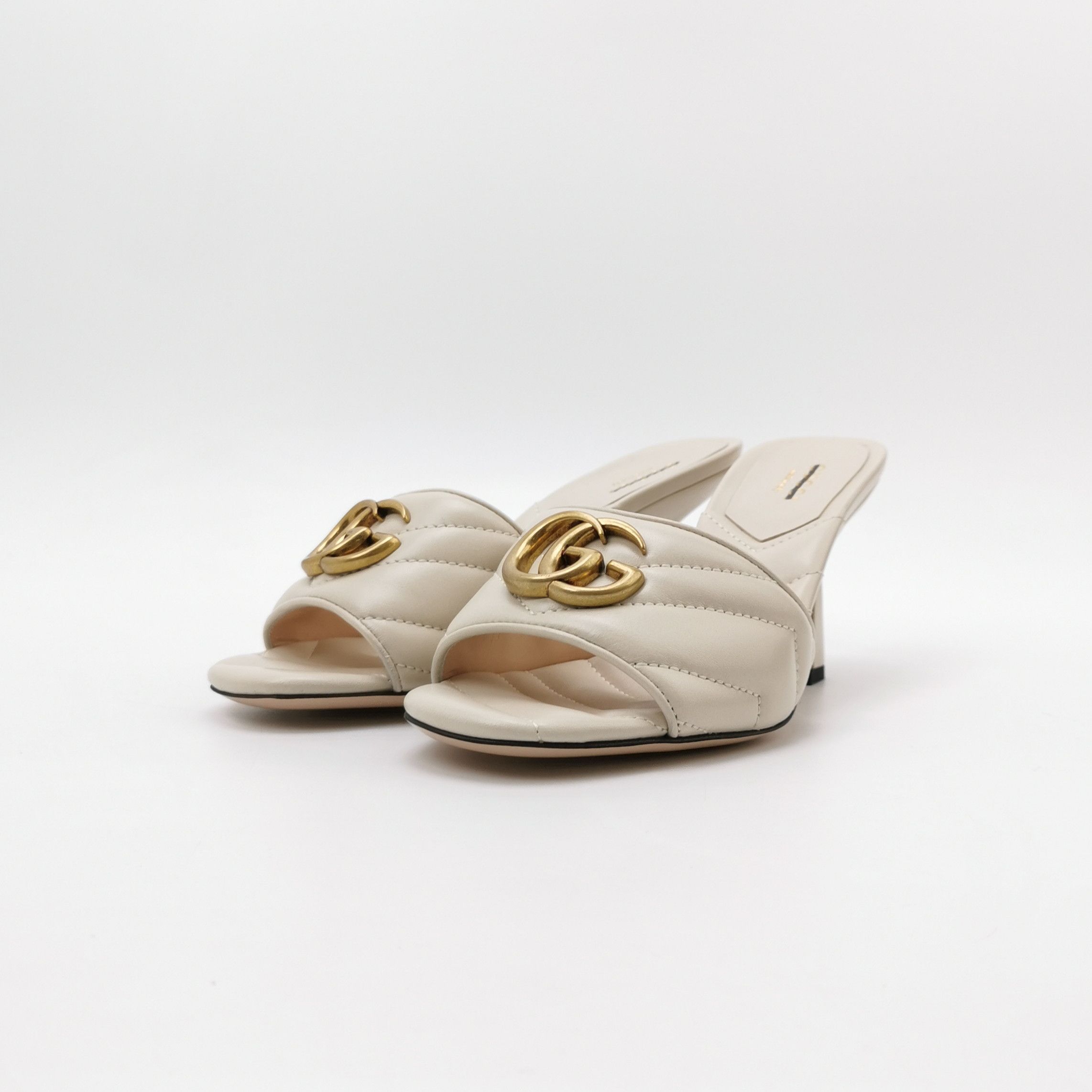 Gucci Gucci Women 5 Sandals Size US 5 / IT 35 - 2 Thumbnail