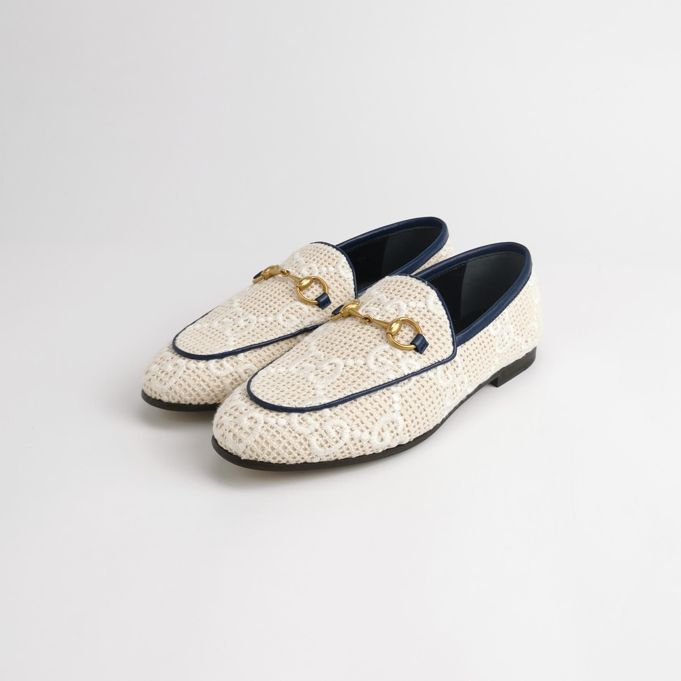 Gucci Gucci Women 5 Flats Size US 5 / IT 35 - 2 Thumbnail