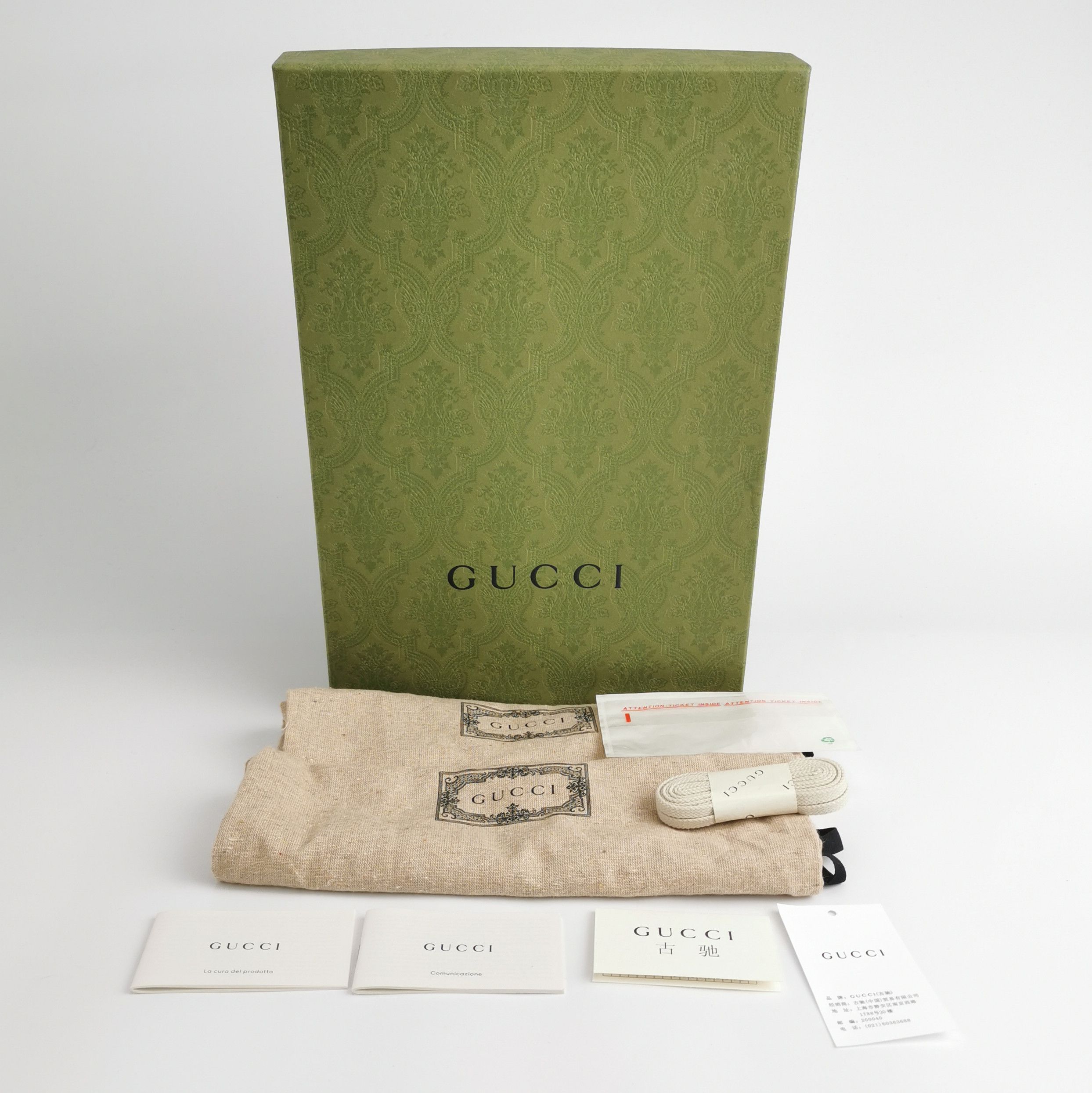 Gucci Gucci Women 6-5 Lowtop Sneakers Size US 6.5 / IT 36.5 - 6 Thumbnail