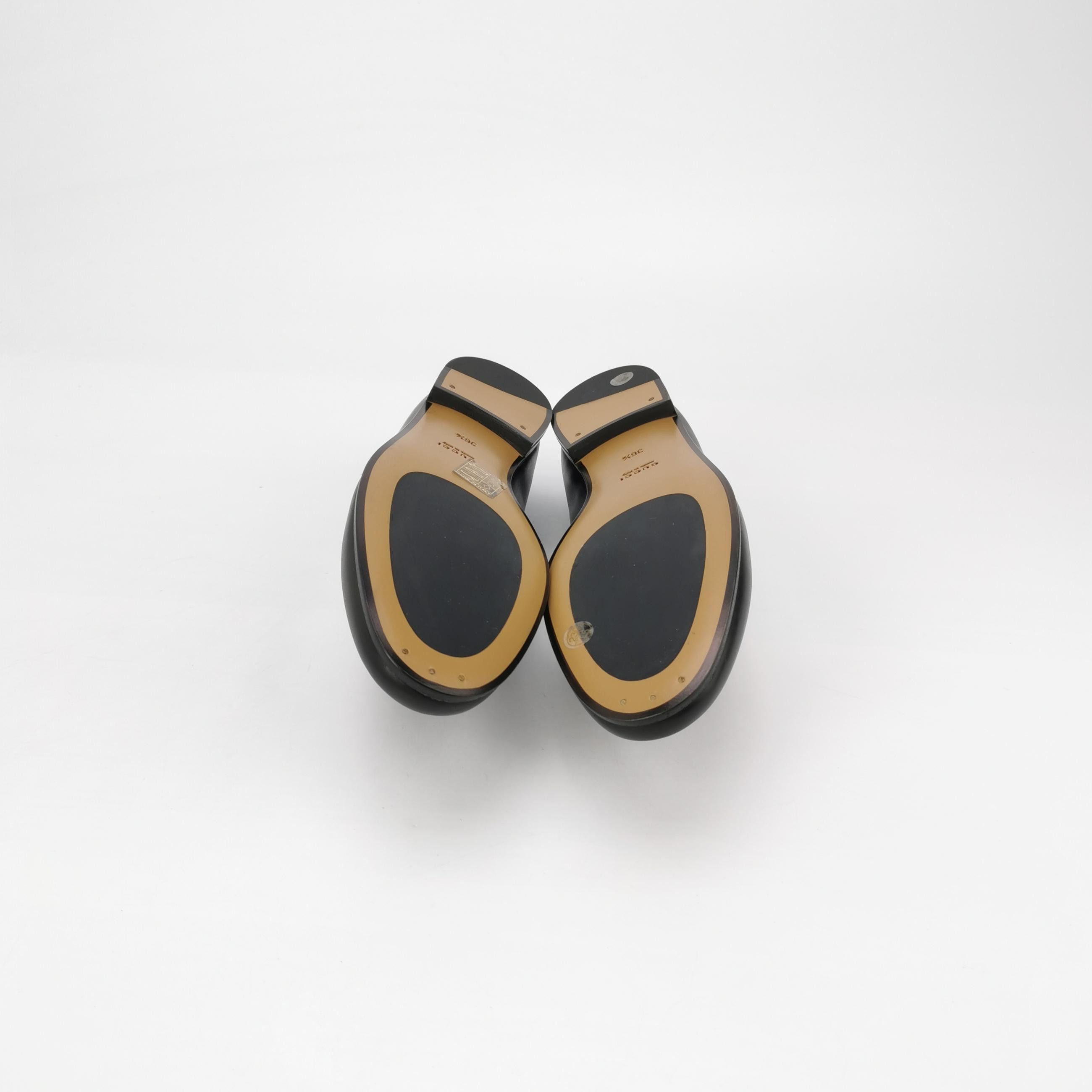 Gucci Gucci Women 6-5 Flats Size US 6.5 / IT 36.5 - 5 Thumbnail