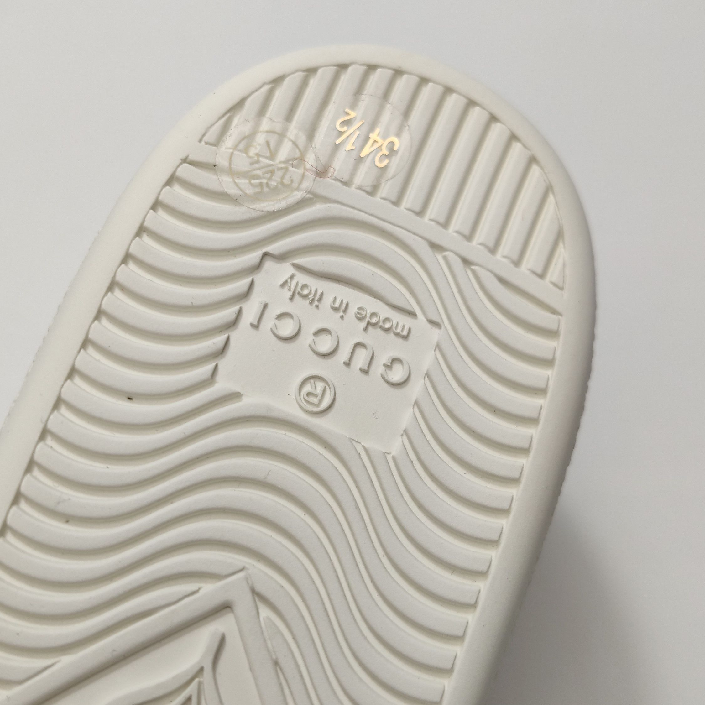 Gucci Gucci Women it_34-5 Lowtop Sneakers Size US 4.5 / IT 34.5 - 7 Thumbnail