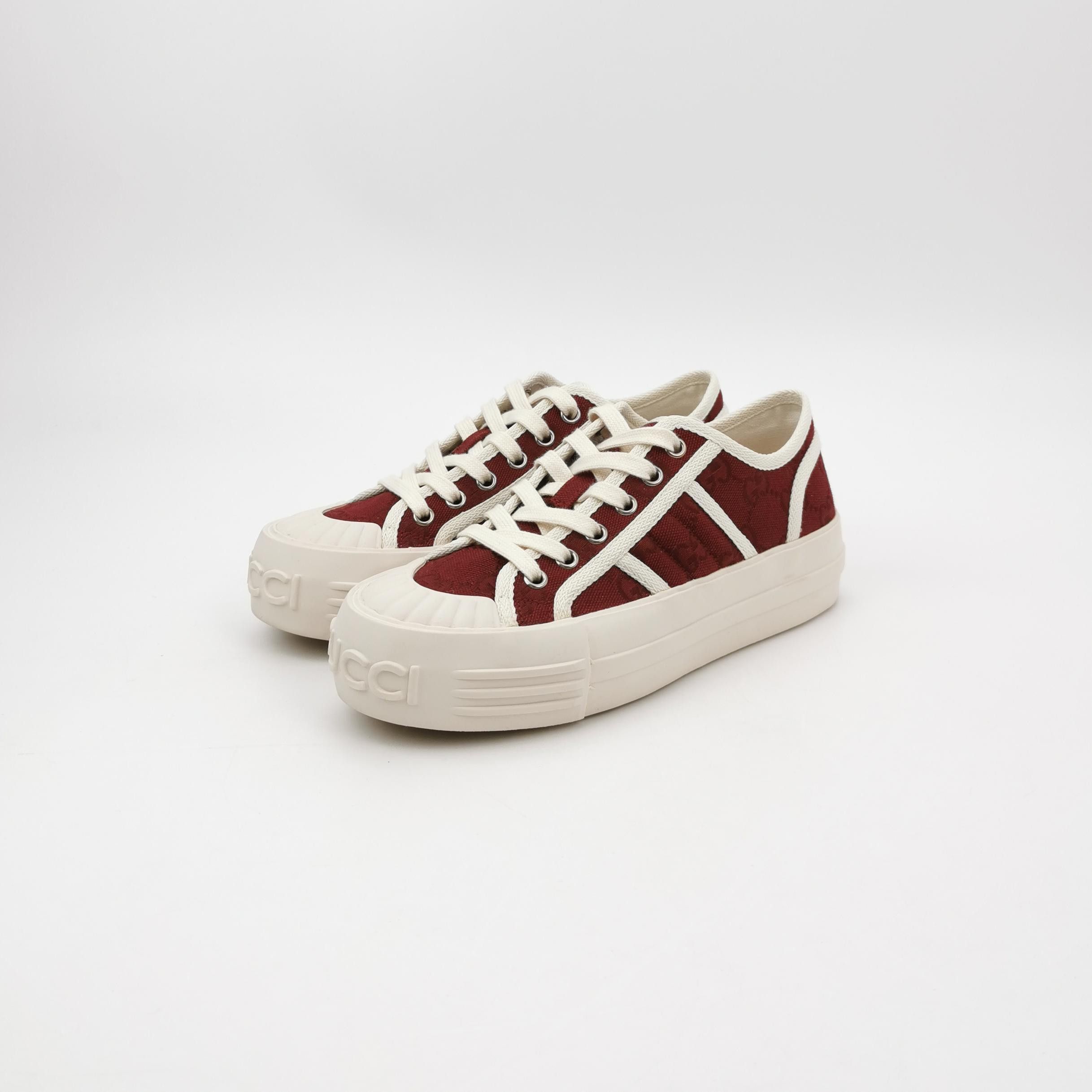 Gucci Gucci Women 5-5 Lowtop Sneakers Size US 5.5 / IT 35.5 - 2 Thumbnail
