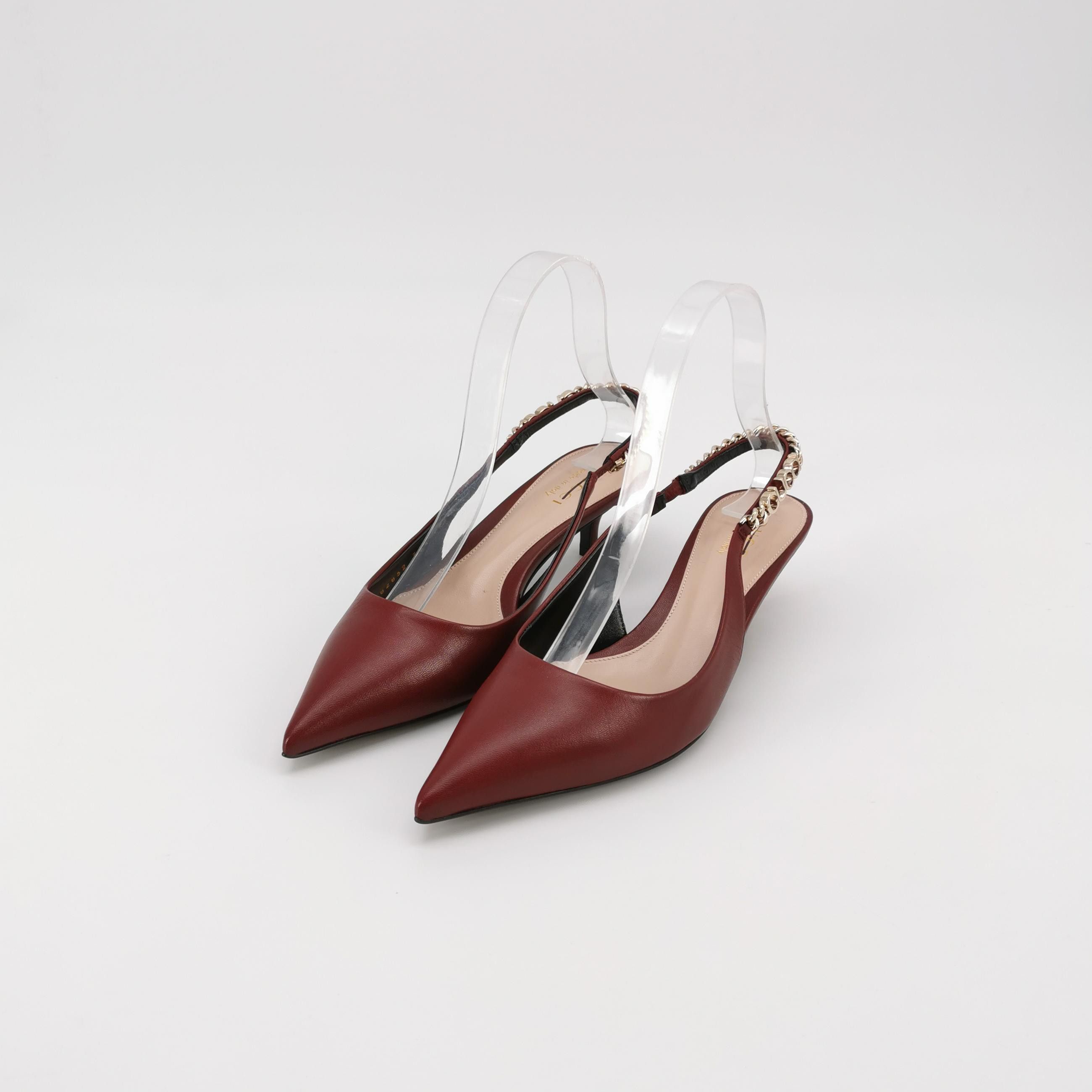 Gucci Gucci Women 6-5 Flats Size US 6.5 / IT 36.5 - 2 Thumbnail
