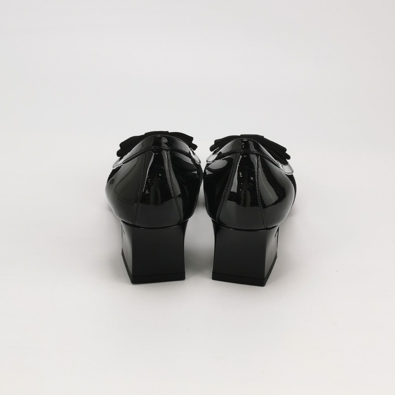 Gucci Gucci Women 5-5 Flats Size US 5.5 / IT 35.5 - 4 Thumbnail