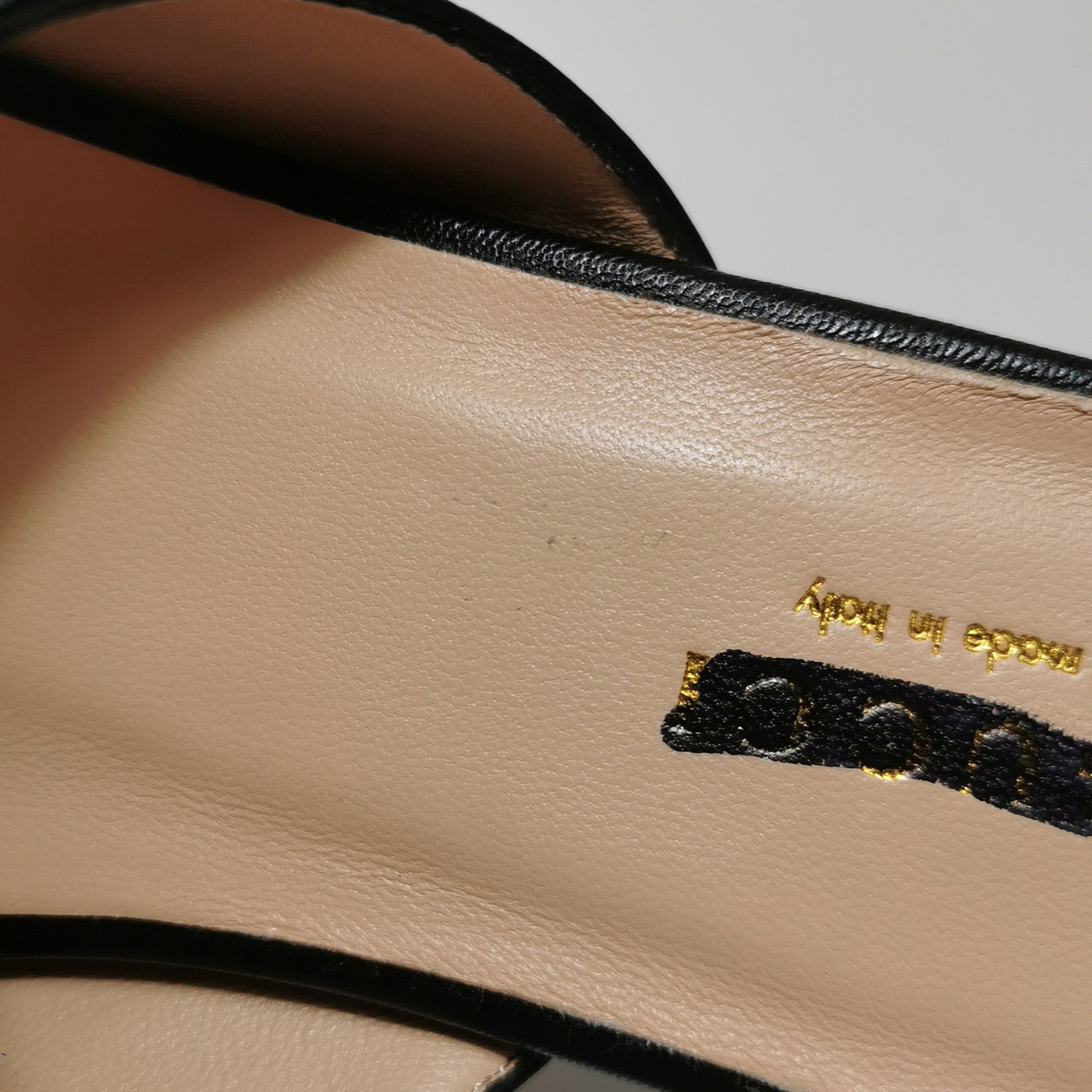 Gucci Gucci Women 5 Sandals Size US 5 / IT 35 - 10 Thumbnail