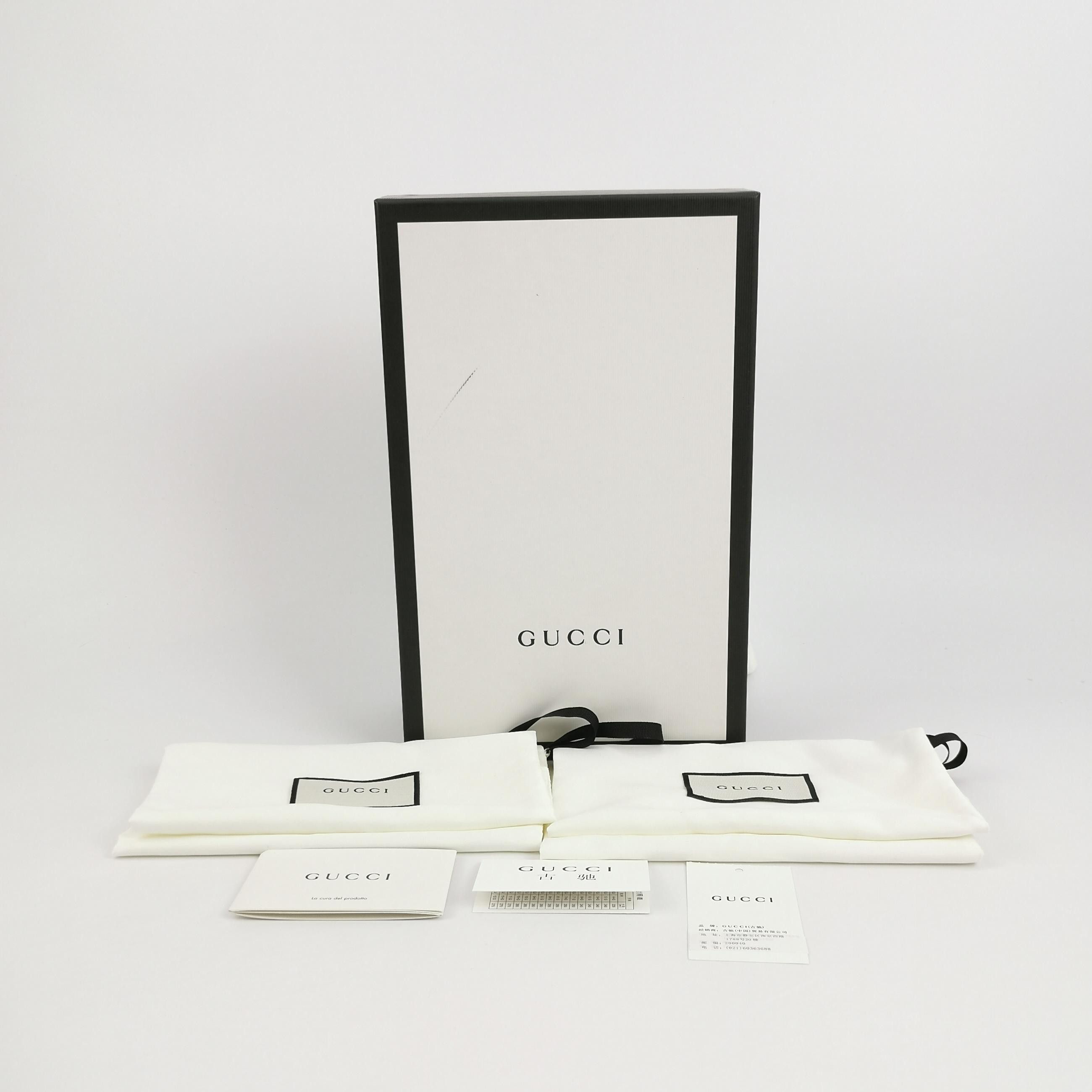 Gucci Gucci Women 5 Lowtop Sneakers Size US 5 / IT 35 - 6 Thumbnail