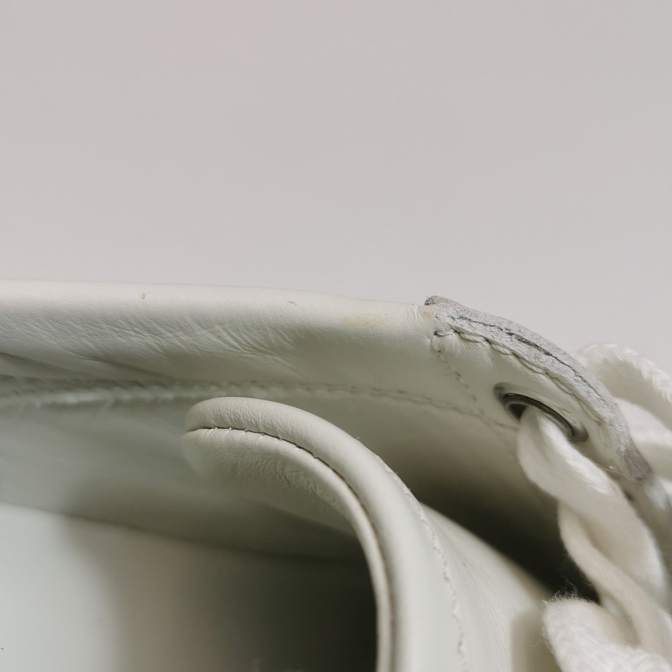 Gucci Gucci Women 5 Lowtop Sneakers Size US 5 / IT 35 - 7 Thumbnail