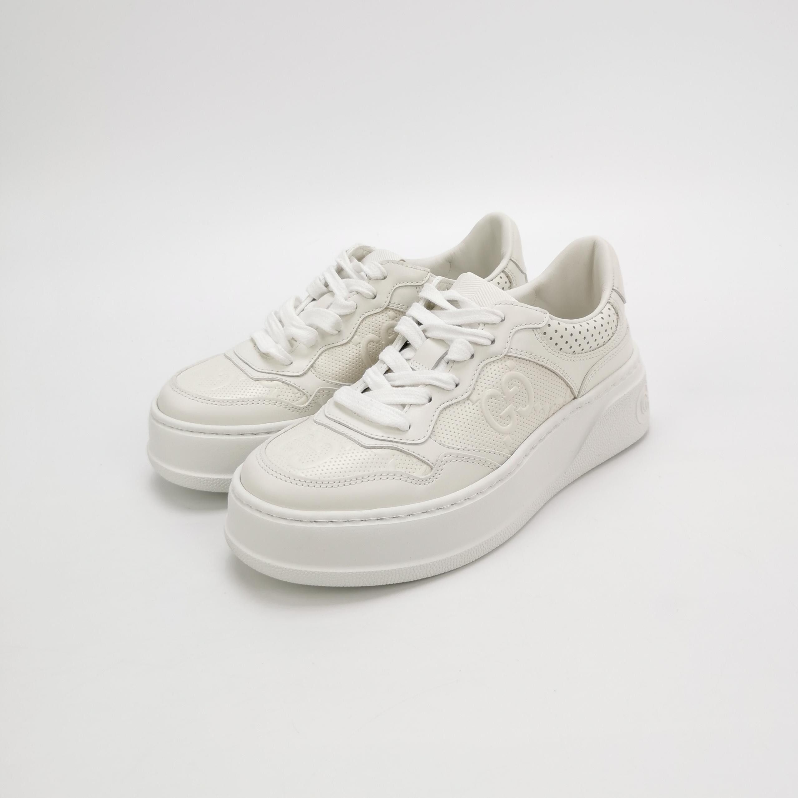 Gucci Gucci Women it_34 Lowtop Sneakers Size US 4 / IT 34 - 2 Thumbnail
