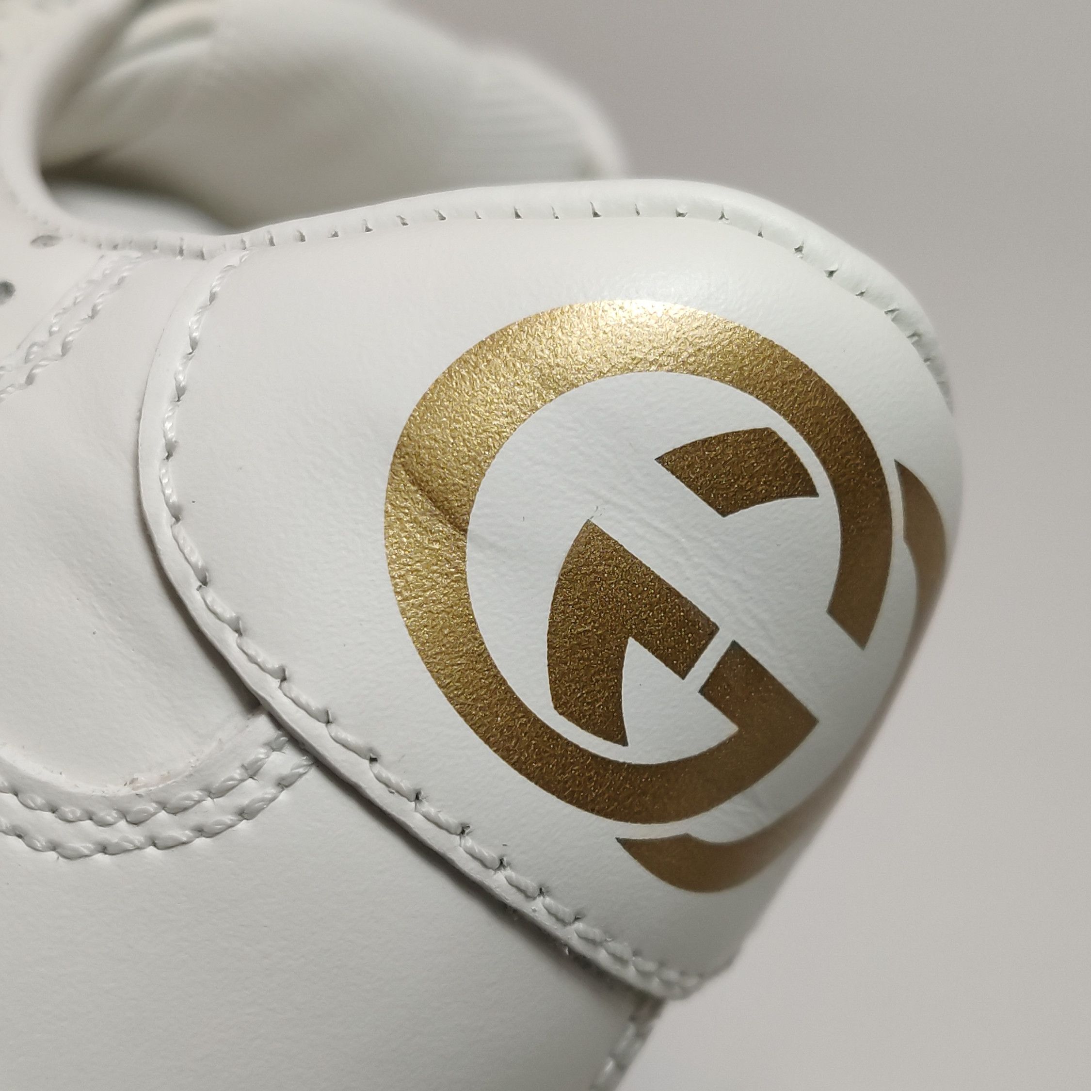 Gucci Gucci Women it_34 Lowtop Sneakers Size US 4 / IT 34 - 10 Thumbnail