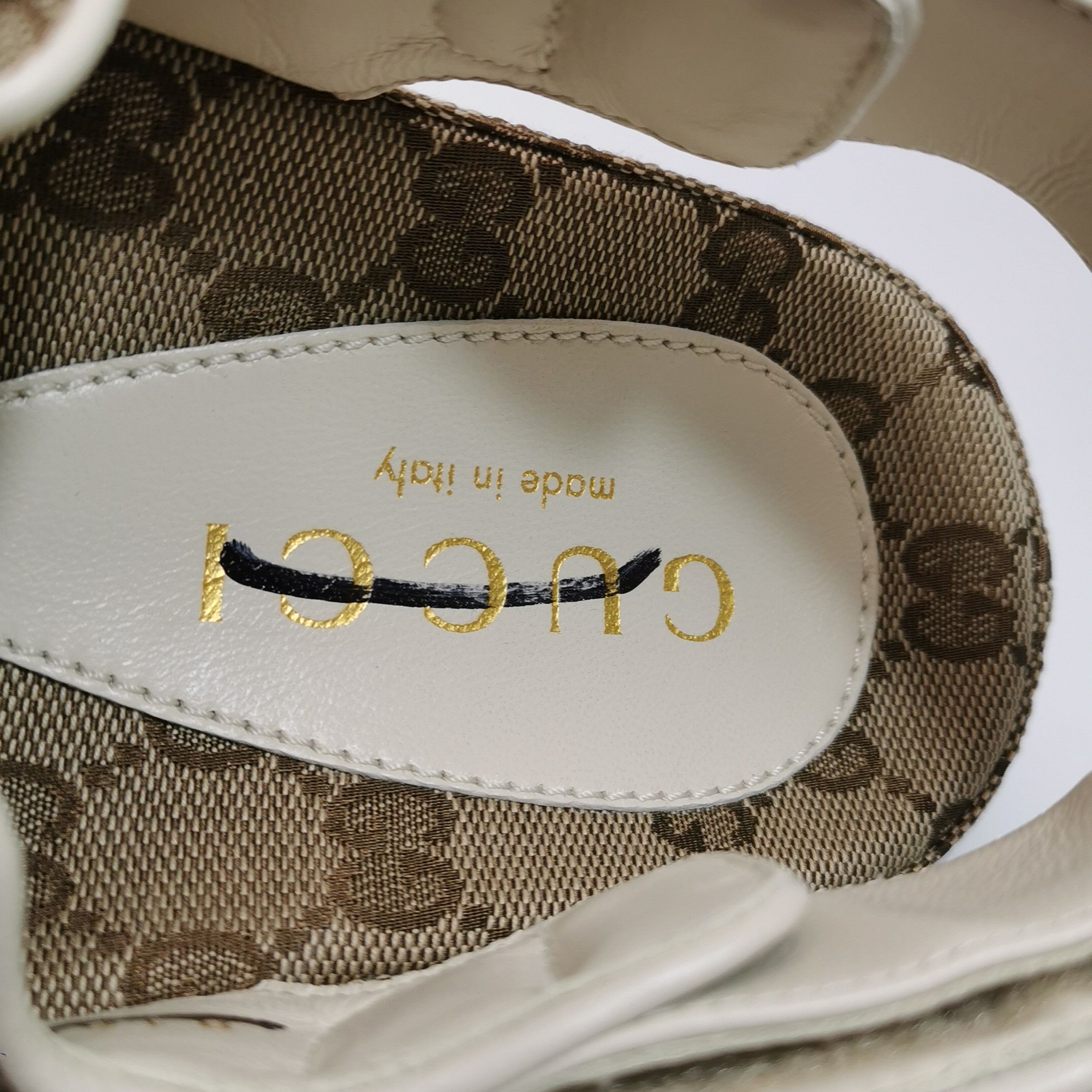 Gucci Gucci Women 7 Sandals Size US 7 / IT 37 - 9 Thumbnail