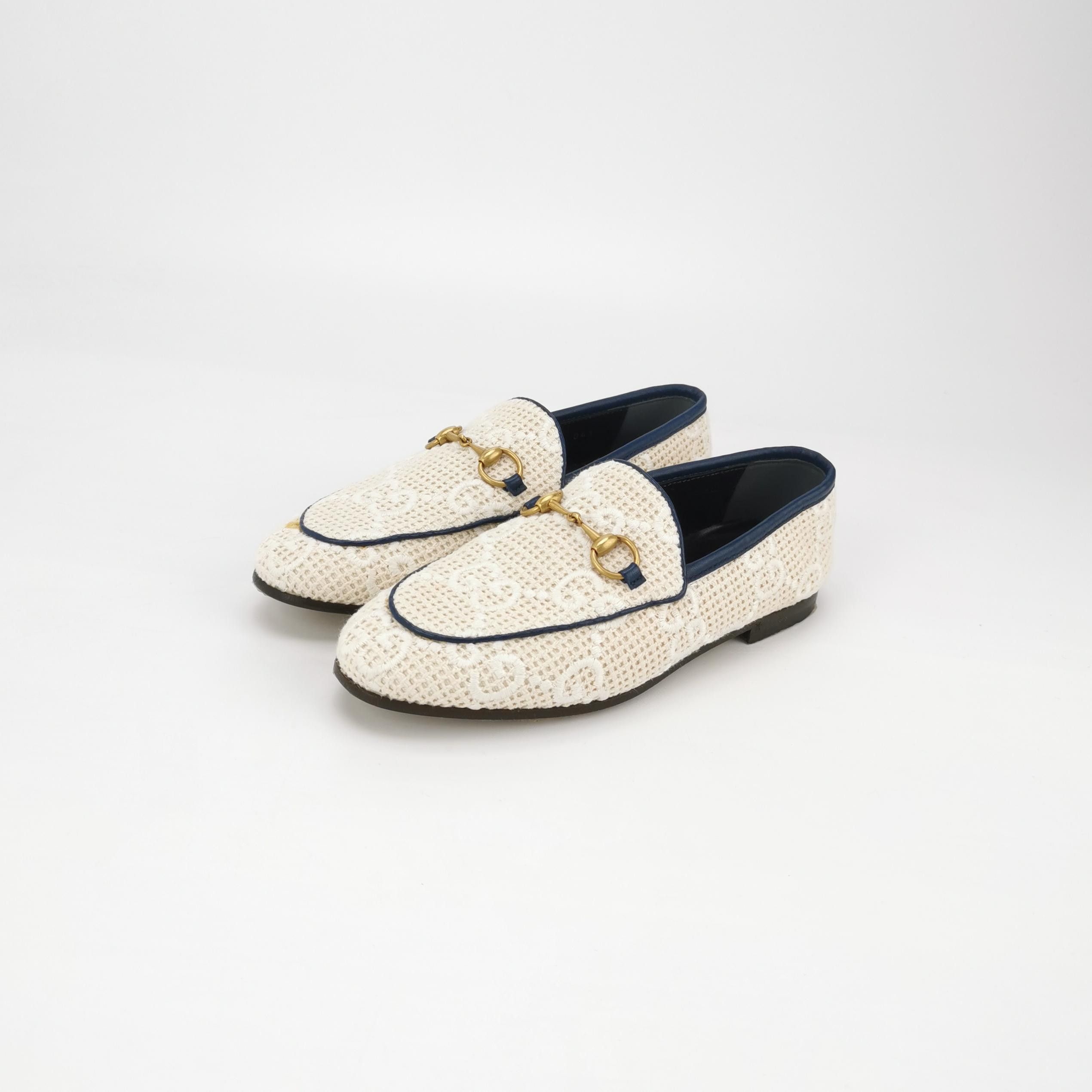 Gucci Gucci Women 5 Flats Size US 5 / IT 35 - 2 Thumbnail