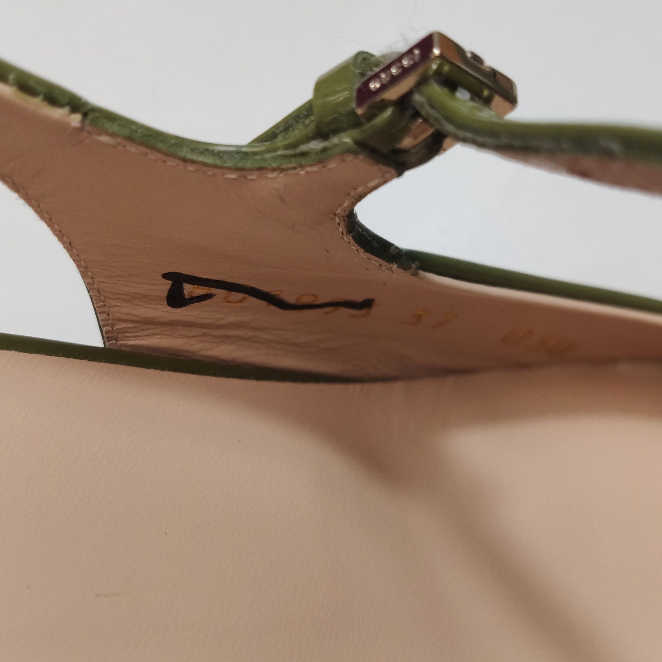 Gucci Gucci Women 7 Flats Size US 7 / IT 37 - 11 Thumbnail