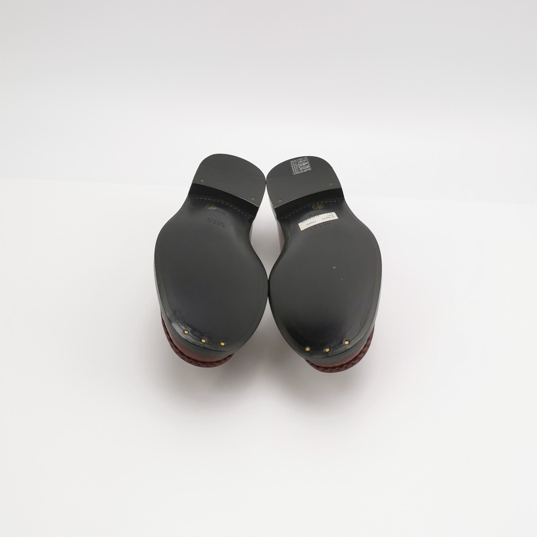 Gucci Gucci Women 7-5 Flats Size US 7.5 / IT 37.5 - 5 Thumbnail