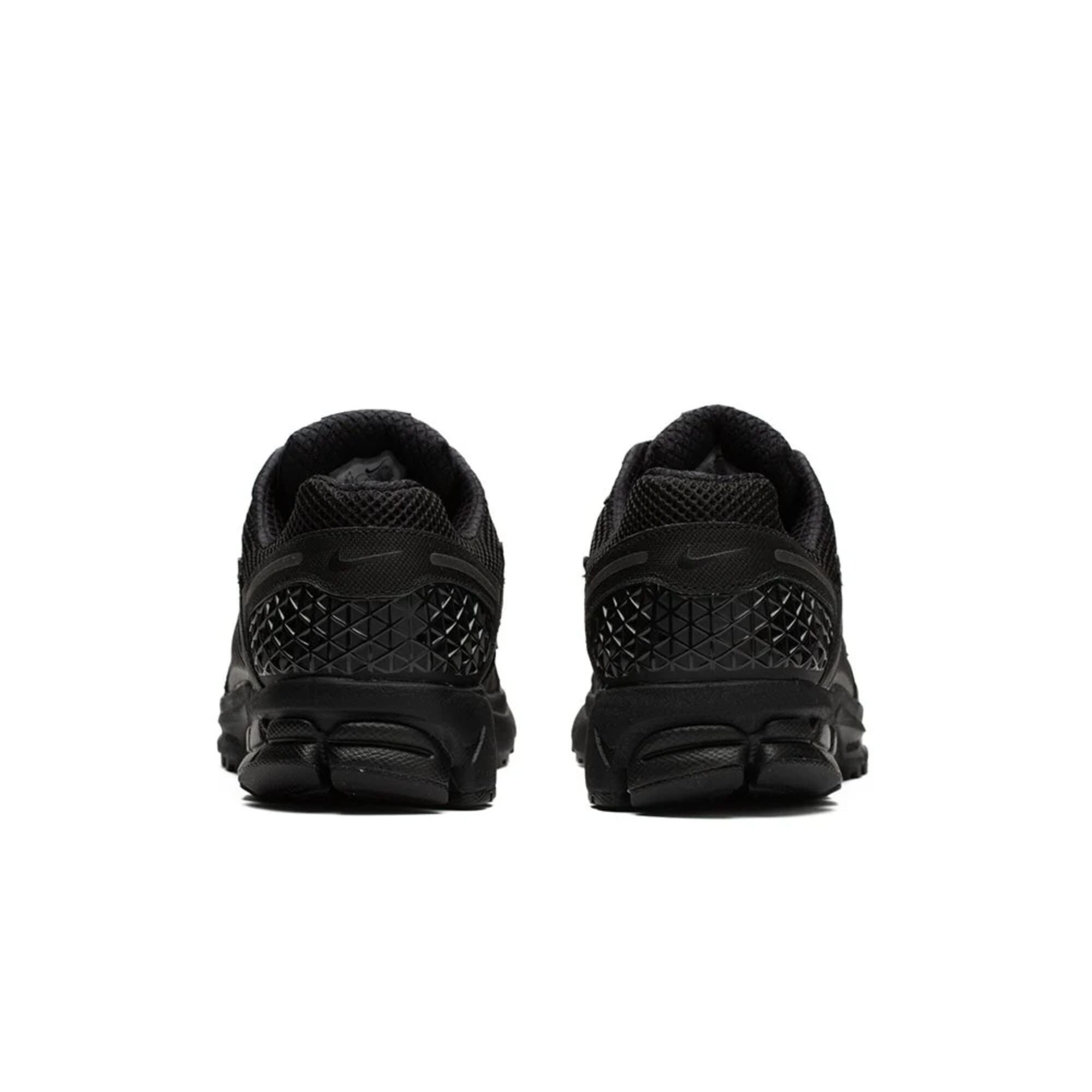 Nike Zoom Vomero 5 Black / Black BV1358-003 Size US 11 / EU 44 - 3 Thumbnail