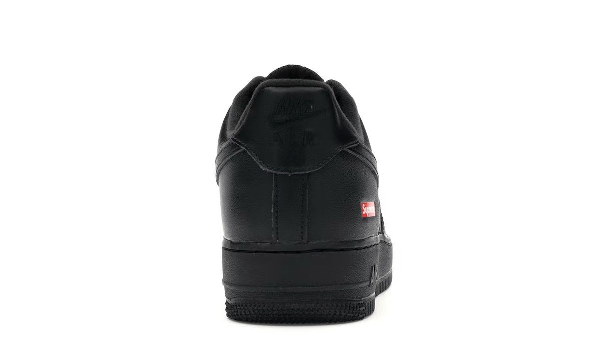 Nike Air Force 1 Low Supreme Black Size US 11 / EU 44 - 4 Thumbnail