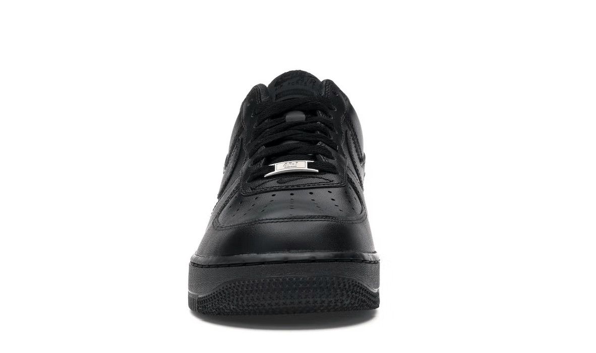 Nike Air Force 1 Low Supreme Black Size US 10.5 / EU 43-44 - 3 Thumbnail