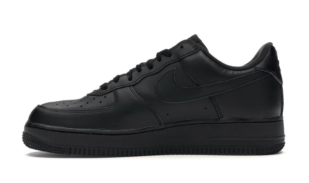 Nike Air Force 1 Low Supreme Black Size US 10 / EU 43 - 2 Thumbnail