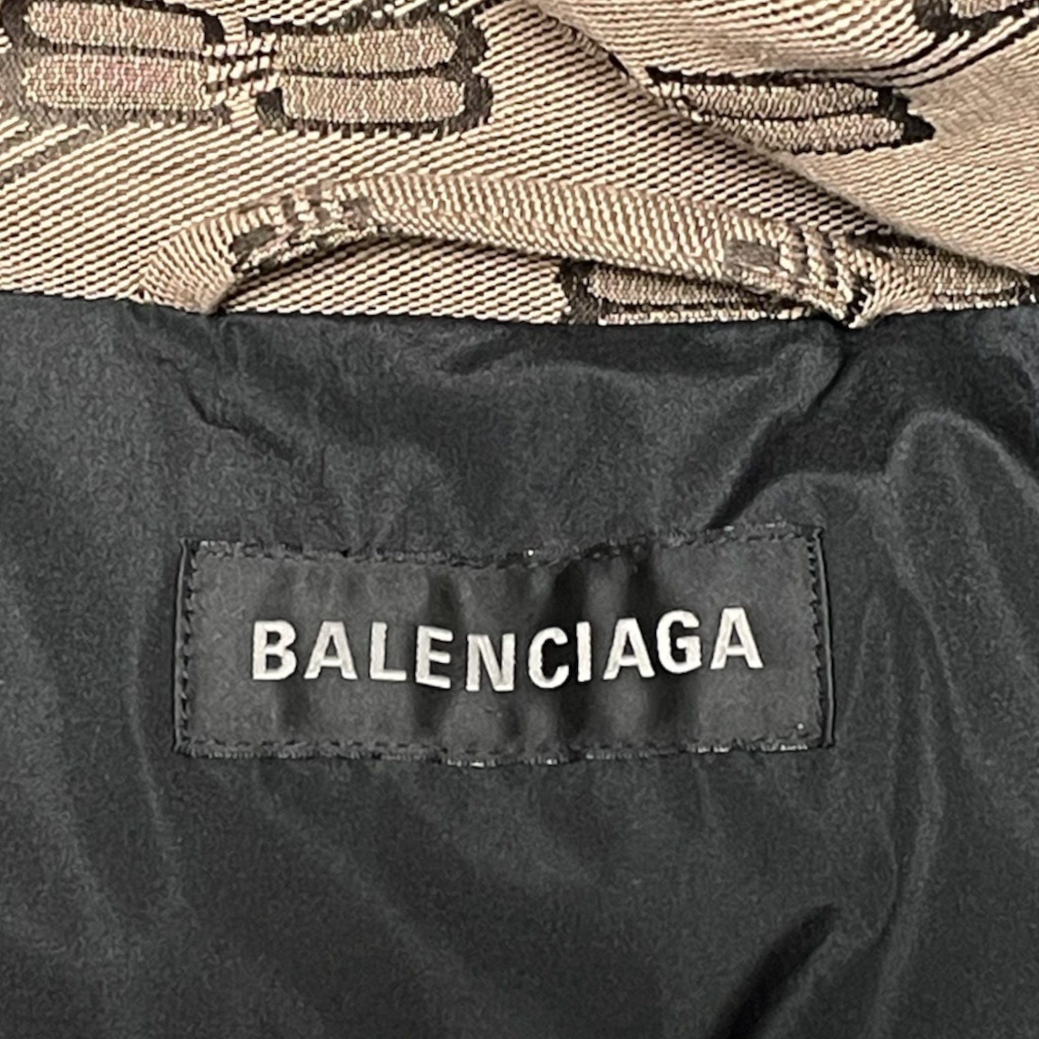 Balenciaga BB Logo Down Jacket Monogram Beige Brown Size US L / EU 52-54 / 3 - 5 Thumbnail