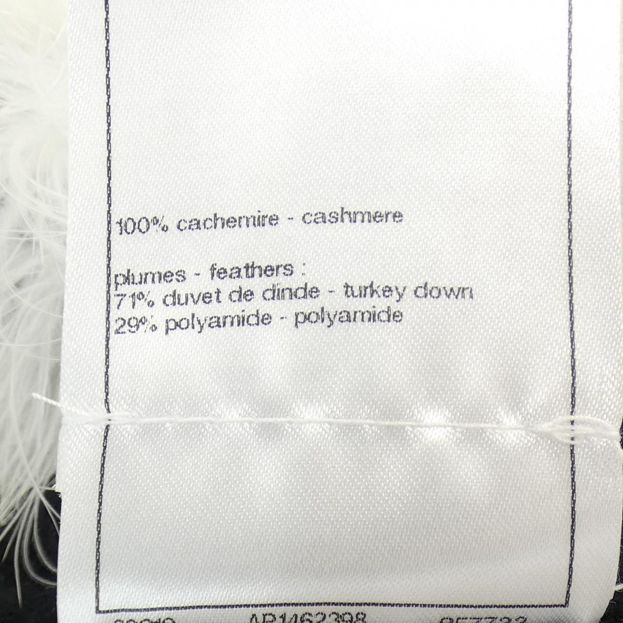 Chanel Chanel Chanel Cashmere Knit Textile Tops P76046K10970 DUTY FREE for USA Size ONE SIZE - 3 Thumbnail