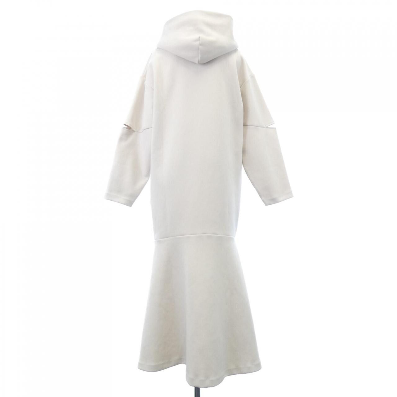 Other Other emmi Dress Textile Dresses 13WCO224061 DUTY FREE for USA Size ONE SIZE - 2 Thumbnail